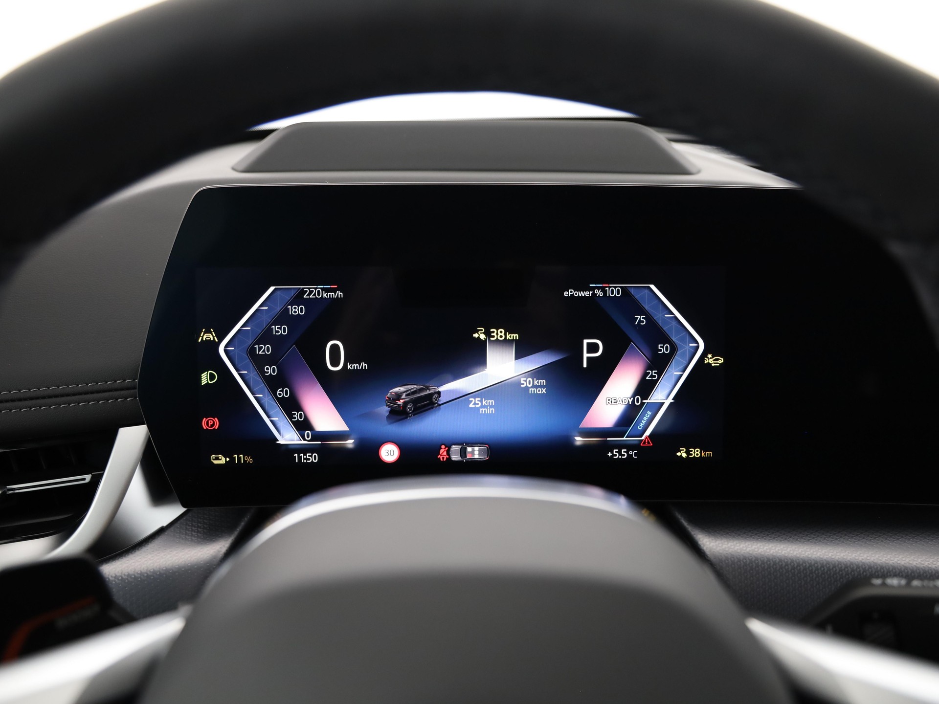 BMW iX1 30 xDrive-image-19