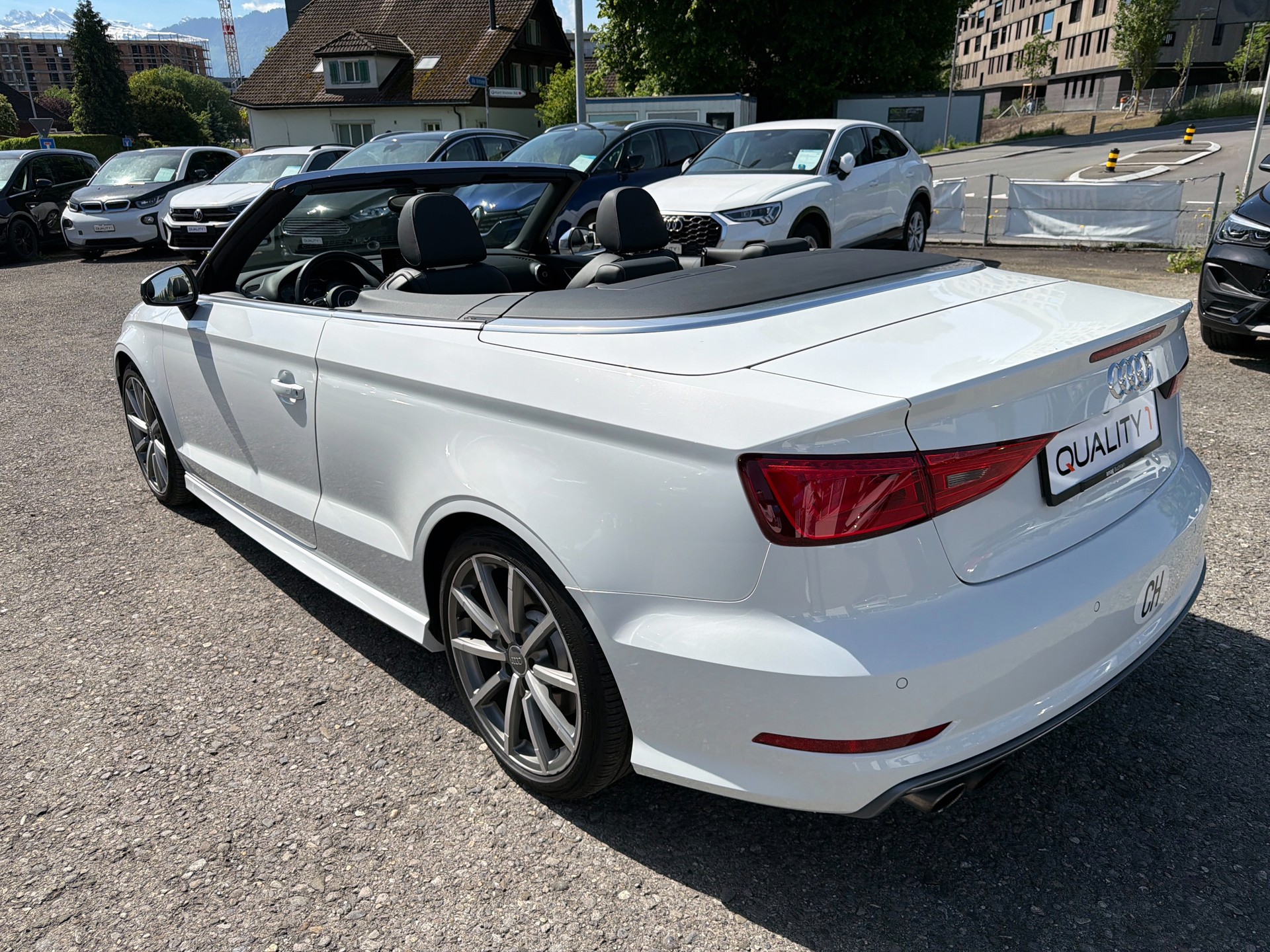 AUDI S3 Cabrio 2.0 TFSI quattro S-tronic-showroom-element-3
