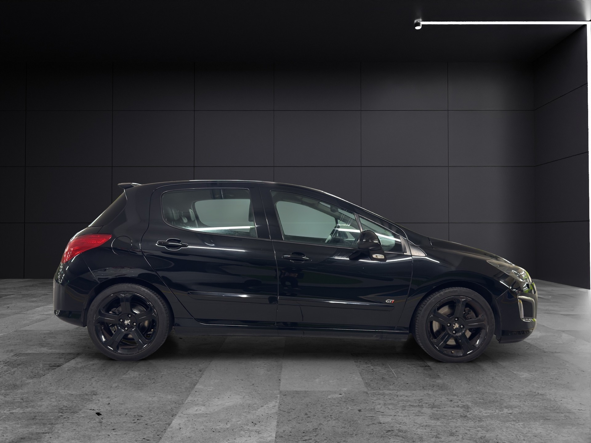 PEUGEOT 308 1.6 16V T GTi-image-3