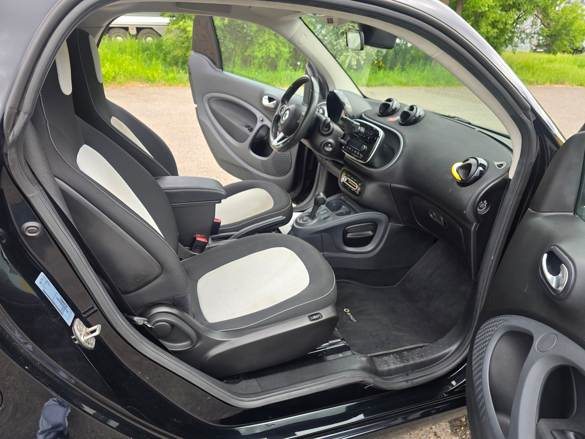 SMART fortwo prime twinmatic-image-12