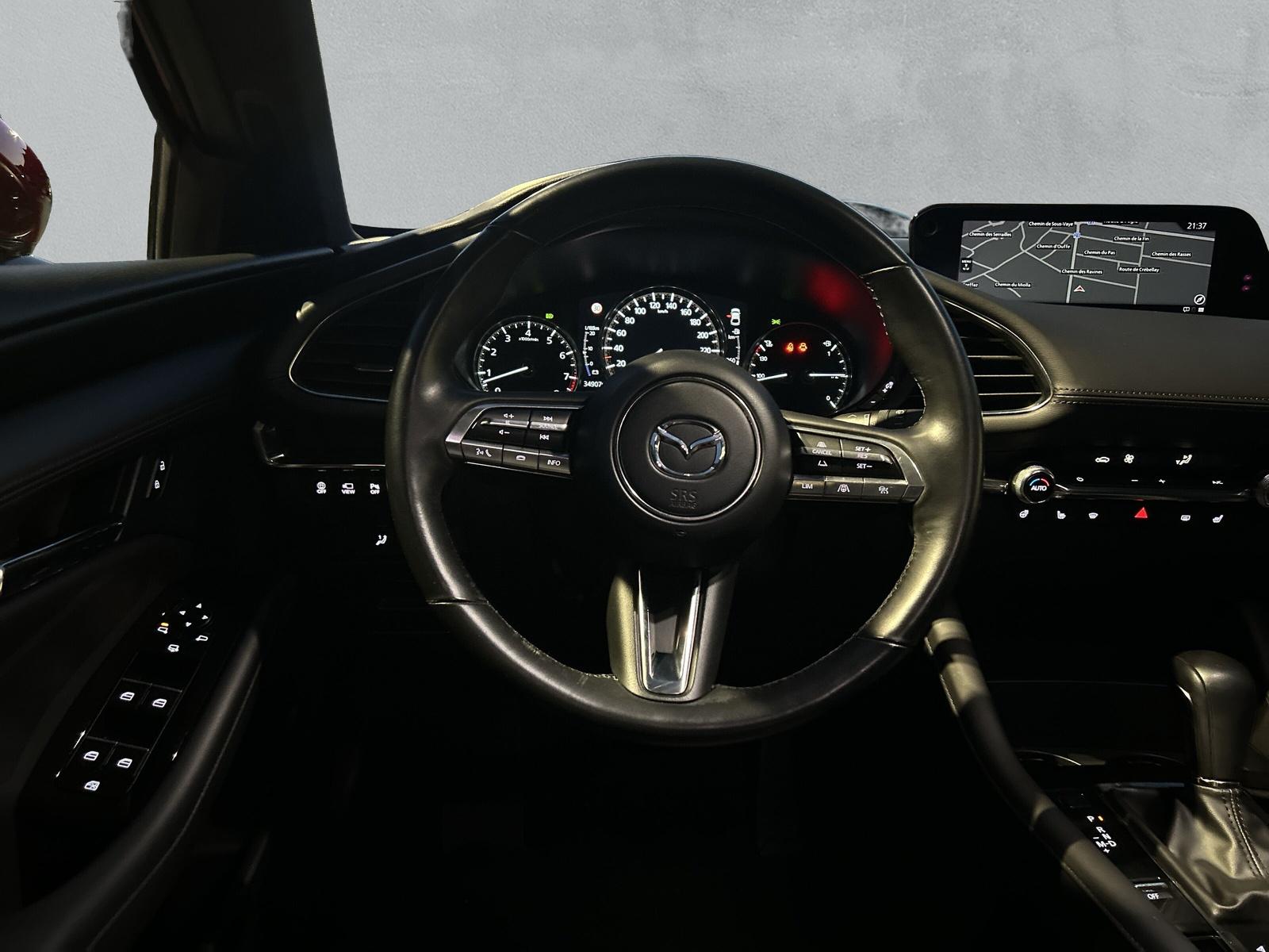 MAZDA 3 Hatchback 2.0 G186 HB AT (CH)-image-15