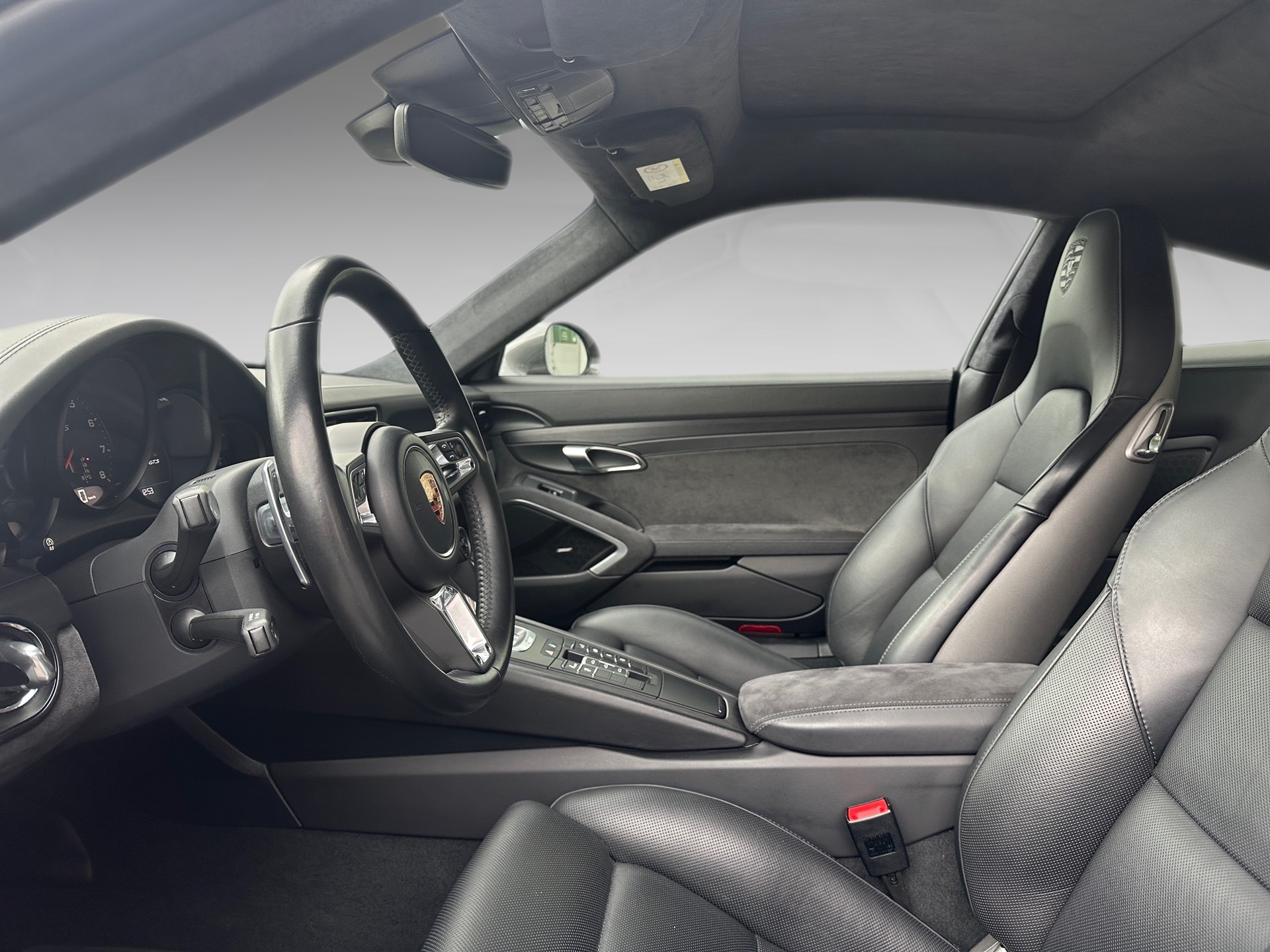 PORSCHE 911 Carrera 4 GTS PDK-image-6