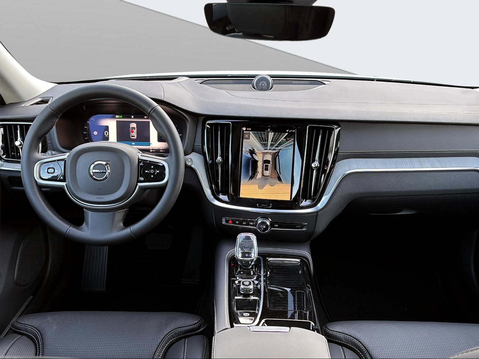 VOLVO V60 T8 eAWD Plug in Hybrid Ultra Dark Geartronic-image-8