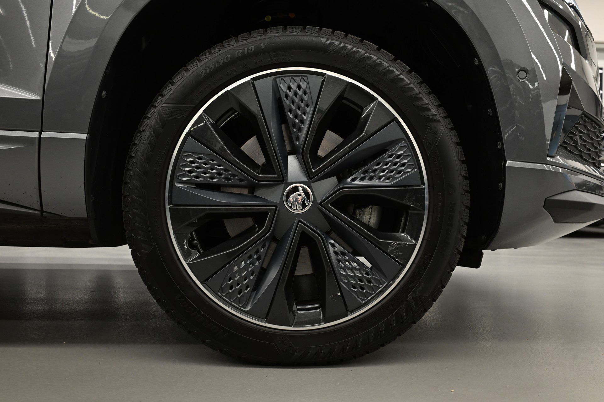 SKODA Karoq 2.0 TSI SportLine 4x4 DSG-image-7