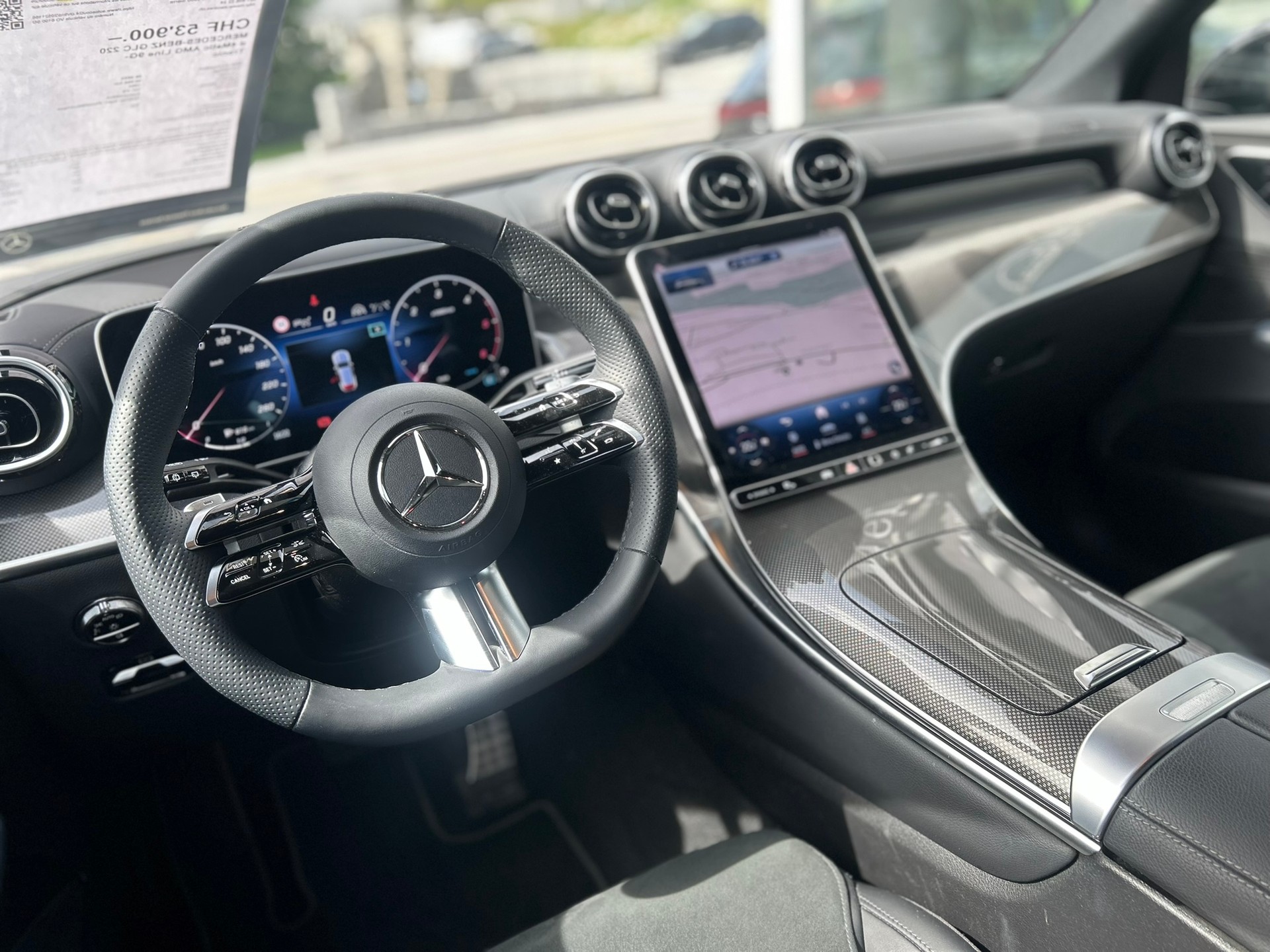 MERCEDES-BENZ GLC 220 d 4Matic AMG Line 9G-Tronic-image-10