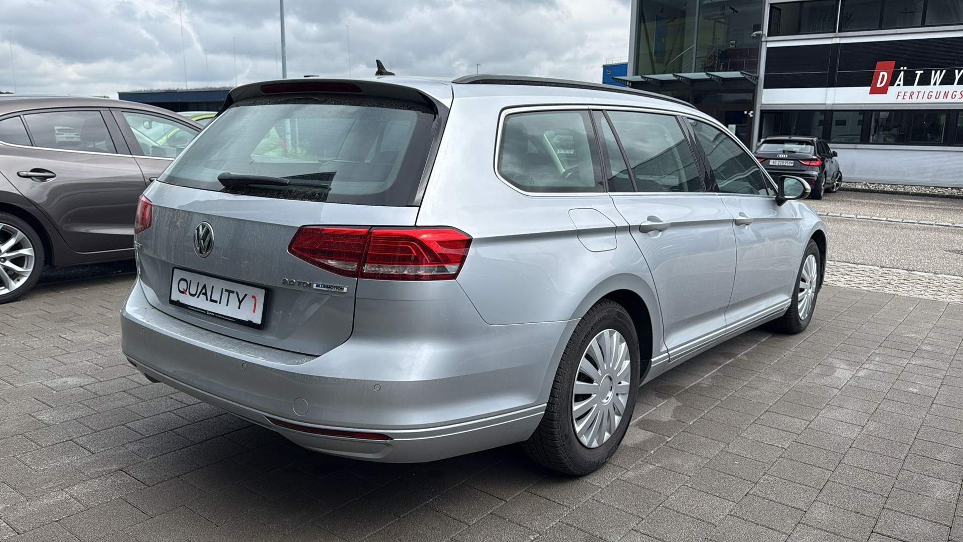 VW Passat Variant 2.0 TDI BMT Comfortline DSG-image-13
