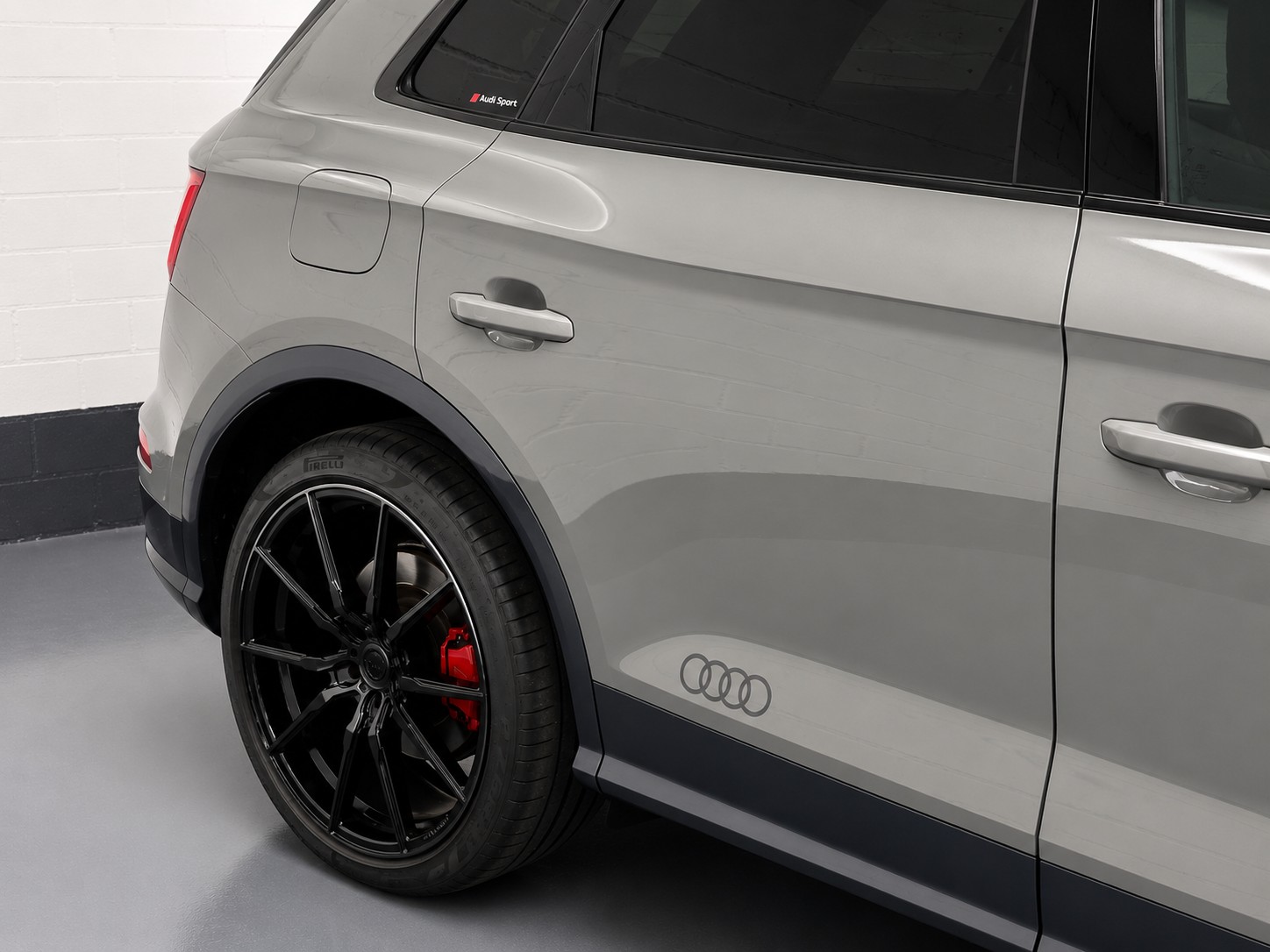 AUDI SQ5 3.0 TFSI quattro S-tronic-image-18