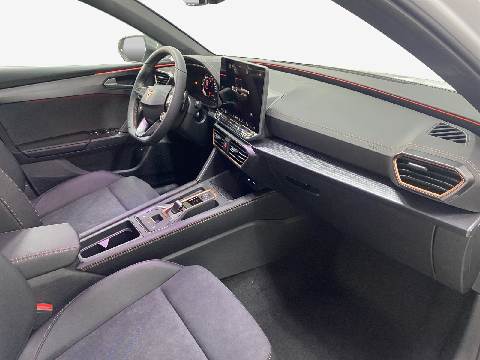 CUPRA LEON ST 2.0 TSI DSG 4Drive-image-13
