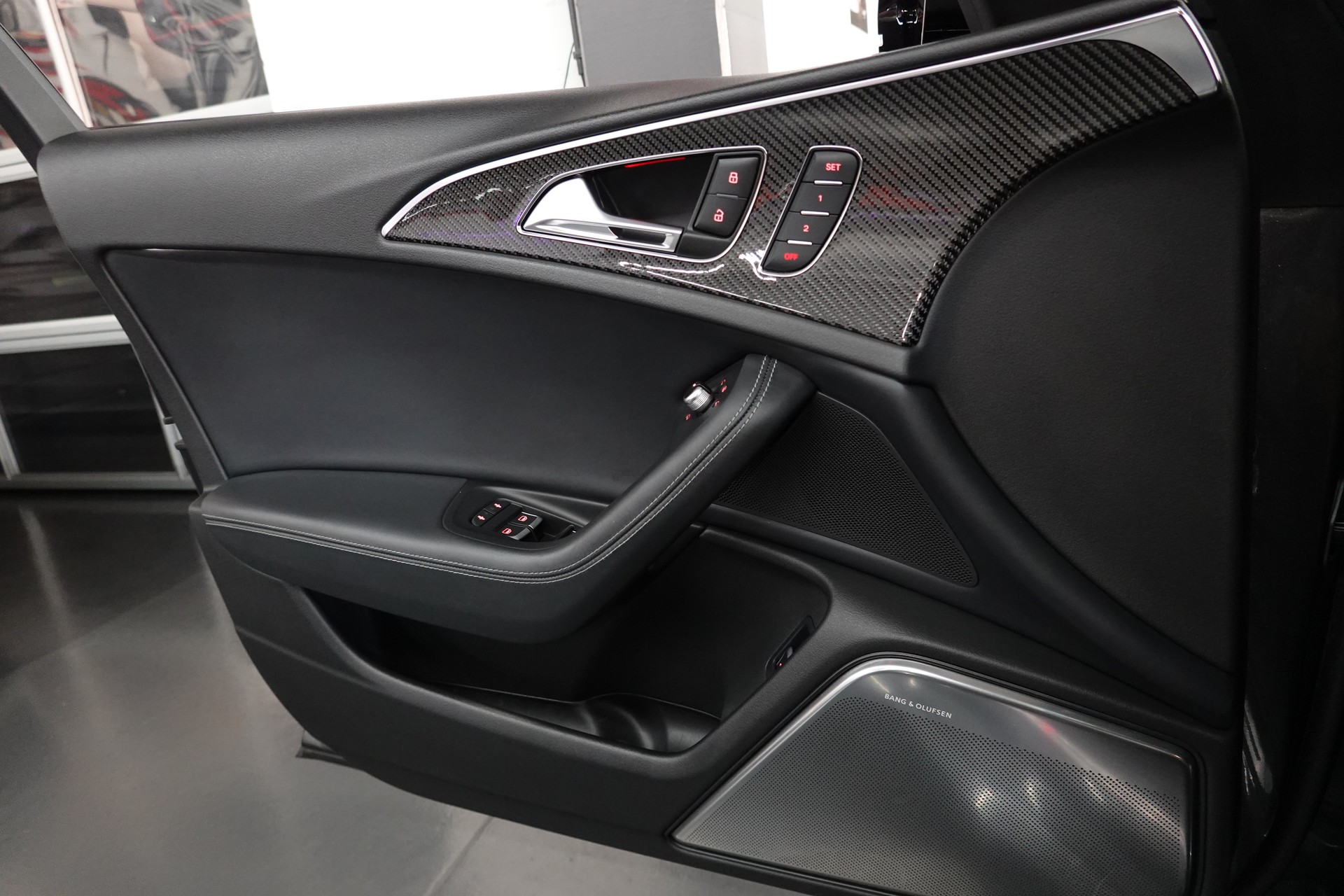AUDI RS6 AVANT 4.0 TFSI V8 QUATTRO TIPTRONIC FULL ON TOP WOHLFÜHL OASE-image-29