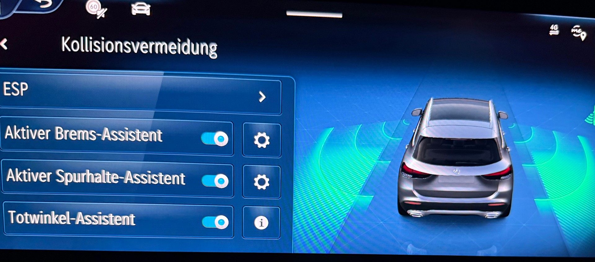 MERCEDES-BENZ GLA 200 AMG Line Night Star 7G-DCT-image-10