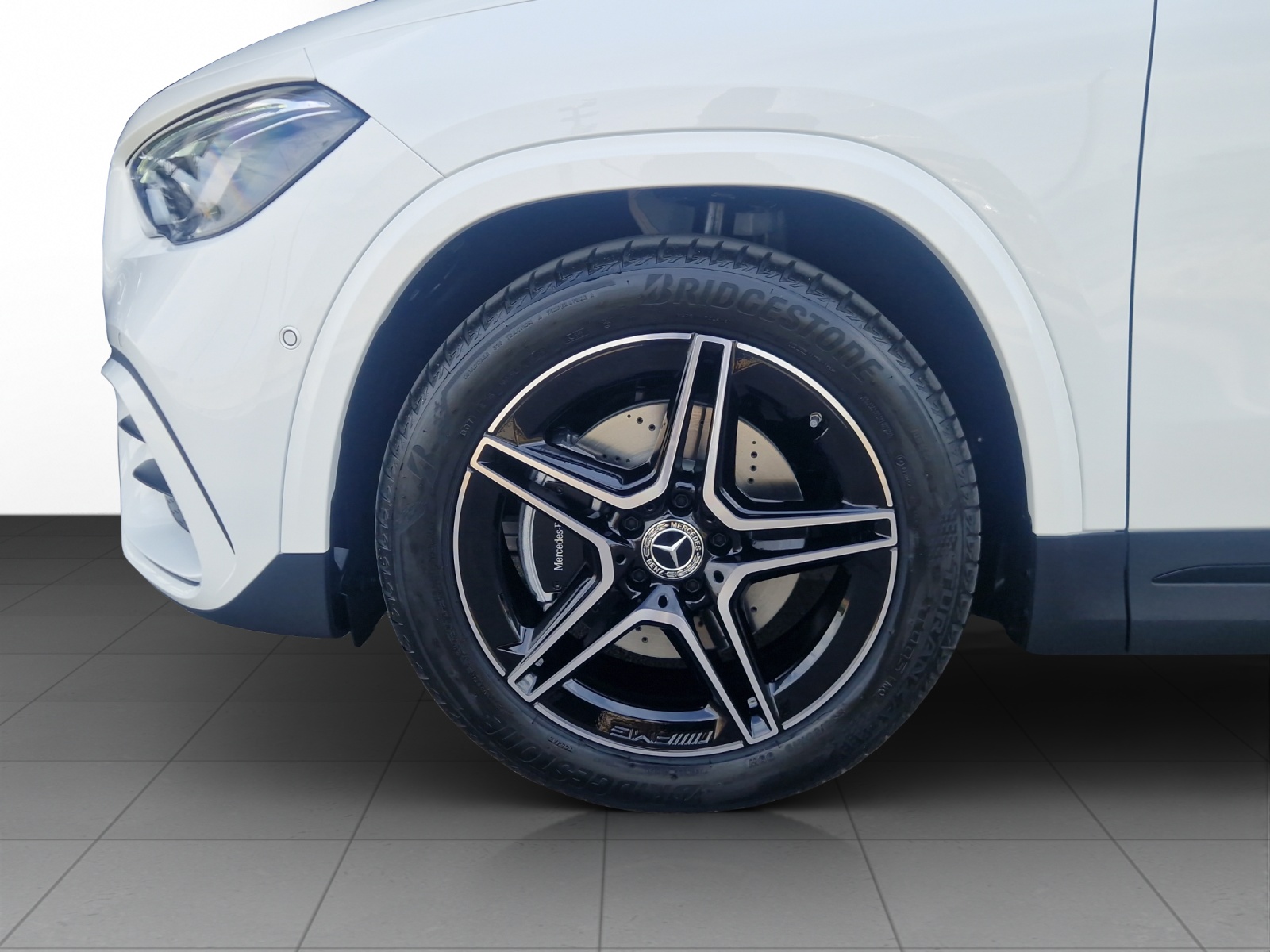 MERCEDES-BENZ GLA 220 4Matic 8G-DCT-image-6