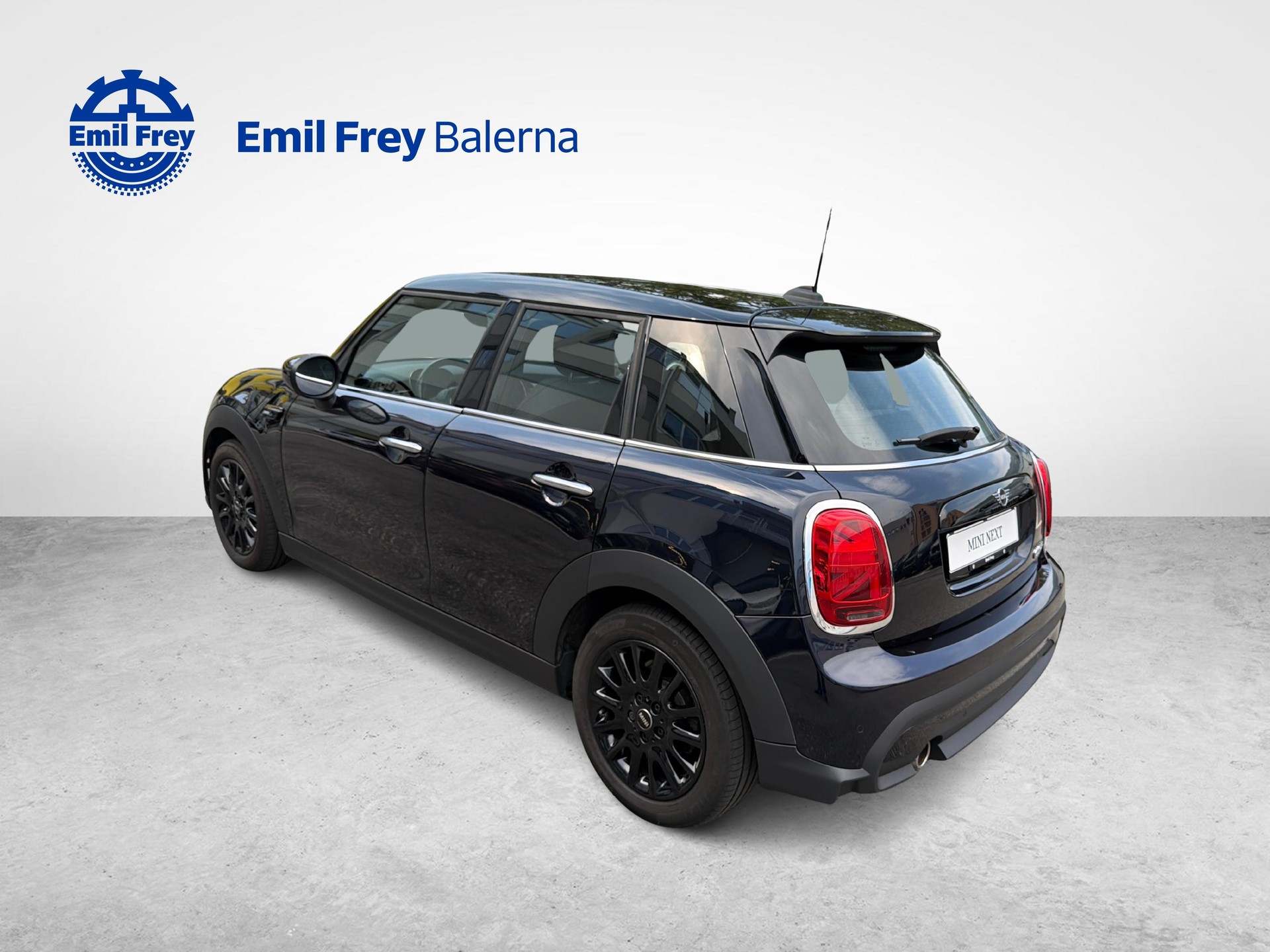 MINI F55 1.5i Cooper-showroom-element-3