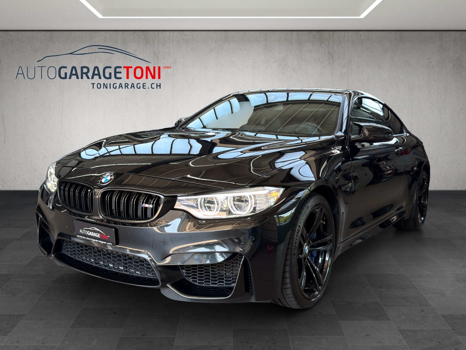 BMW M4 Coupé DKG