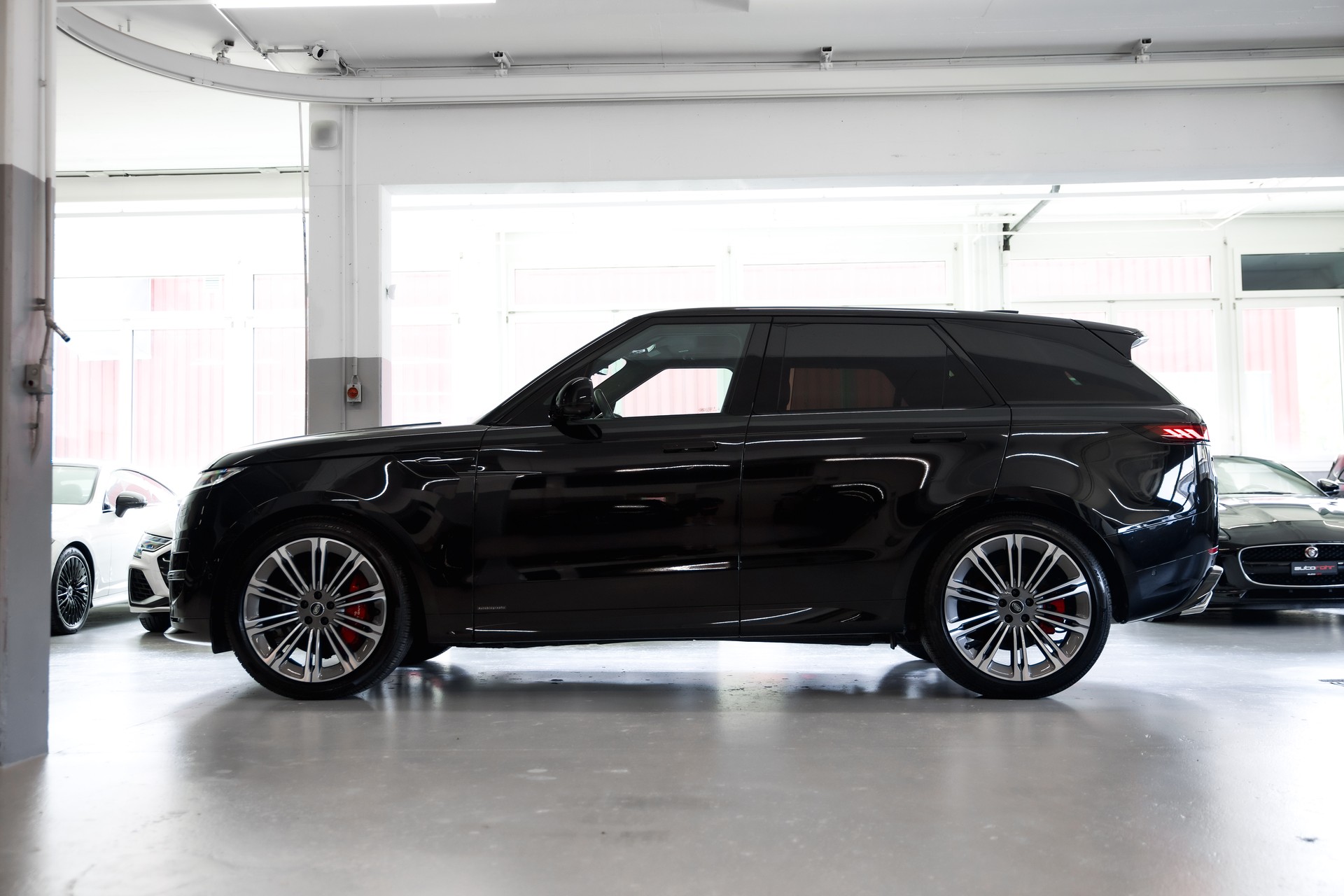 LAND ROVER Range Rover Sport P530 4.4 V8 Autobiography Automatic-image-4