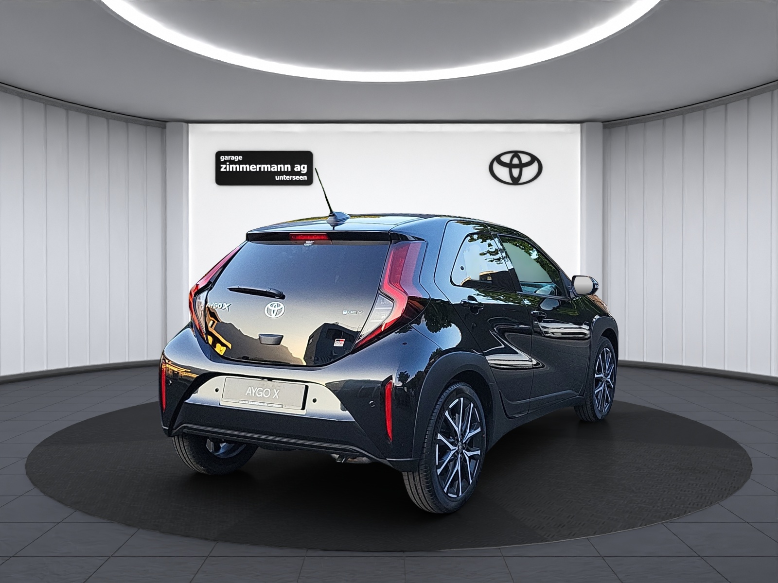 TOYOTA Aygo X 1.5 VVT-i HSD GR Sport-image-6