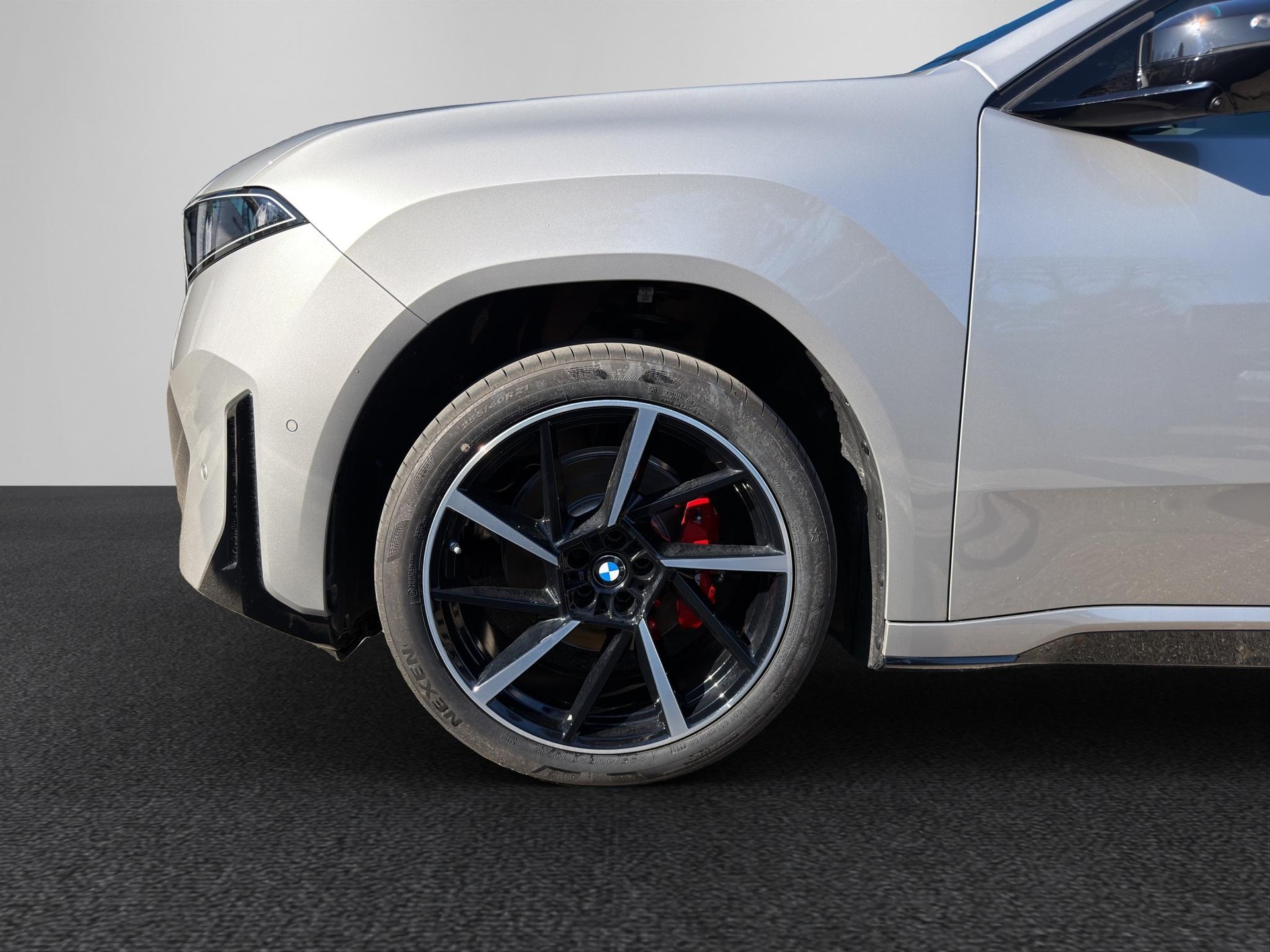 BMW iX3 50 xDrive M Sport Pro-image-9