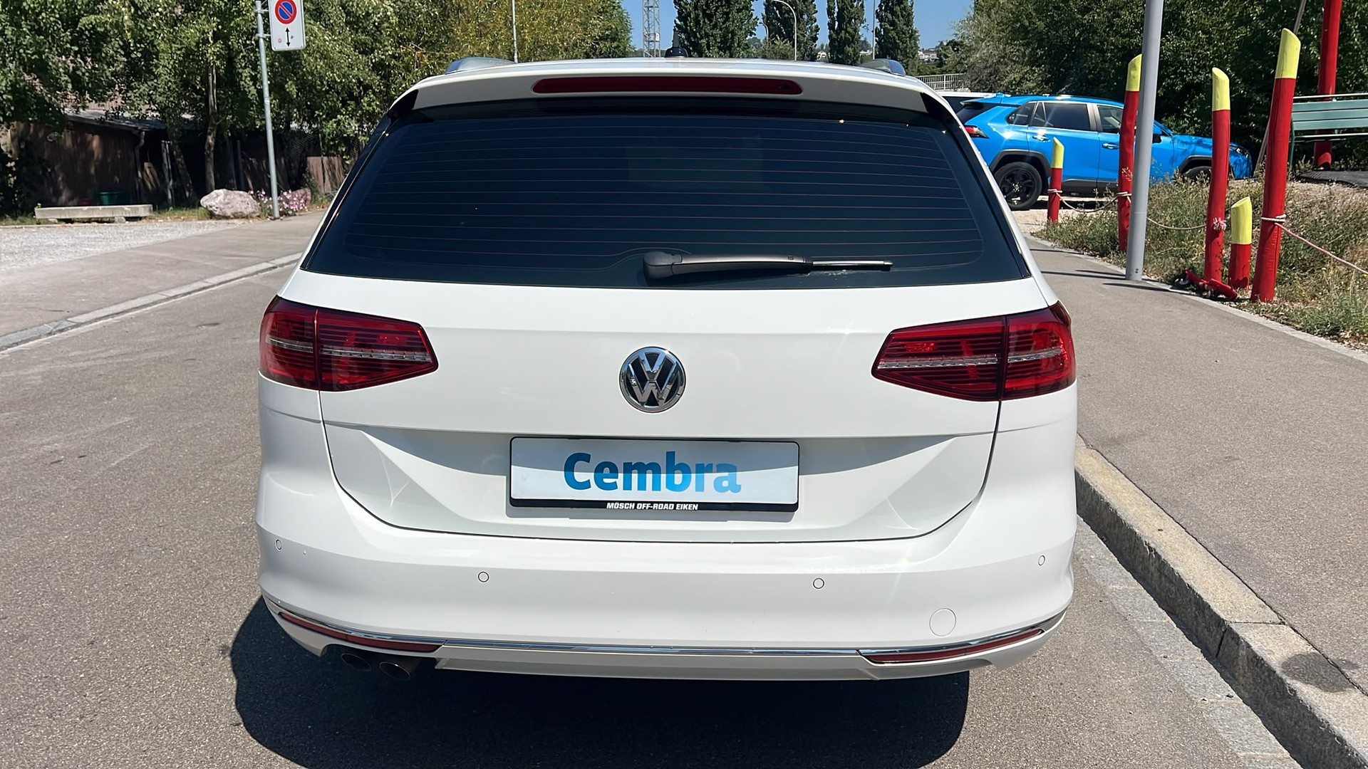 VW Passat Variant 2.0 TDI BMT Highline DSG 4Motion-image-7
