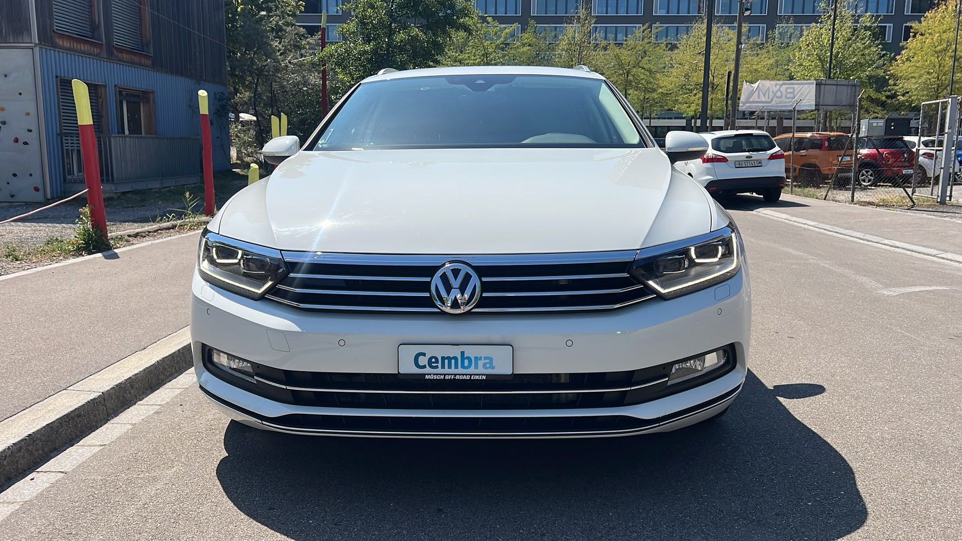VW Passat Variant 2.0 TDI BMT Highline DSG 4Motion-showroom-element-1