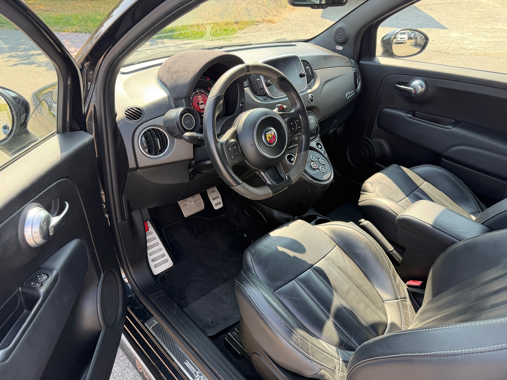 FIAT 595 1.4 16V Turbo Abarth Dualogic-image-7