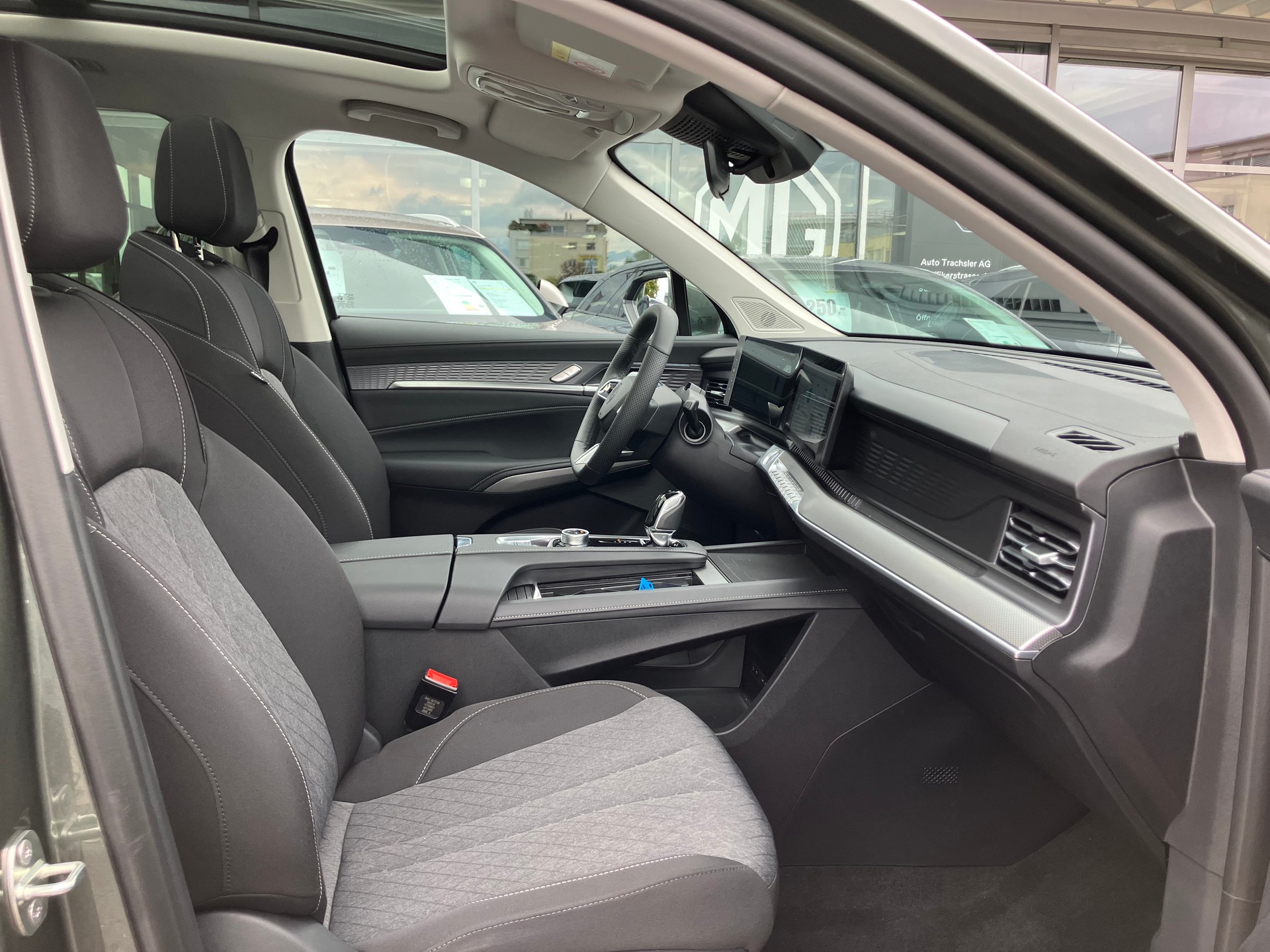 MG S9 1.5 T PHEV Comfort-image-9