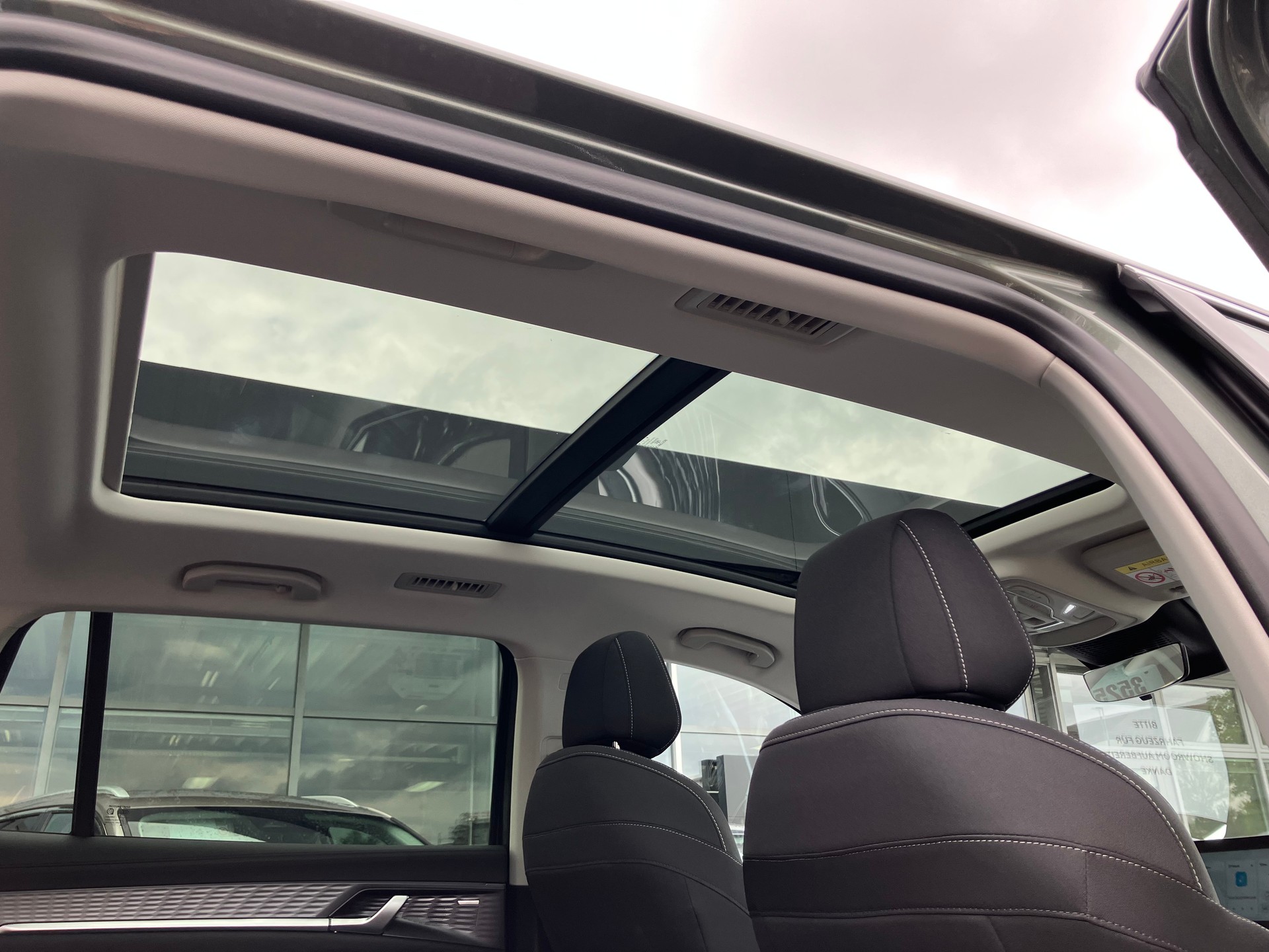 MG S9 1.5 T PHEV Comfort-image-11