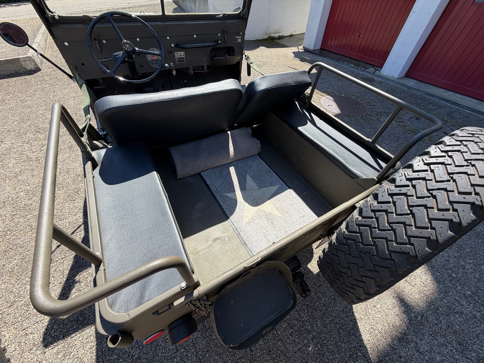 KAISER Jeep CJ 5-image-2
