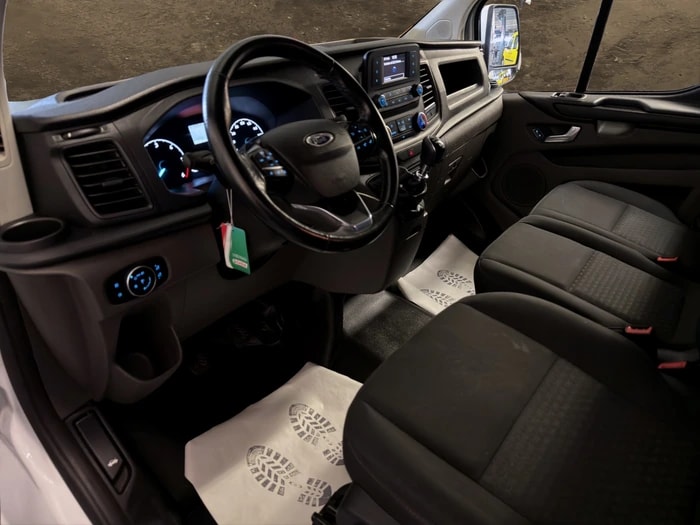 FORD Transit Custom 320 L1H1 Trend-image-6