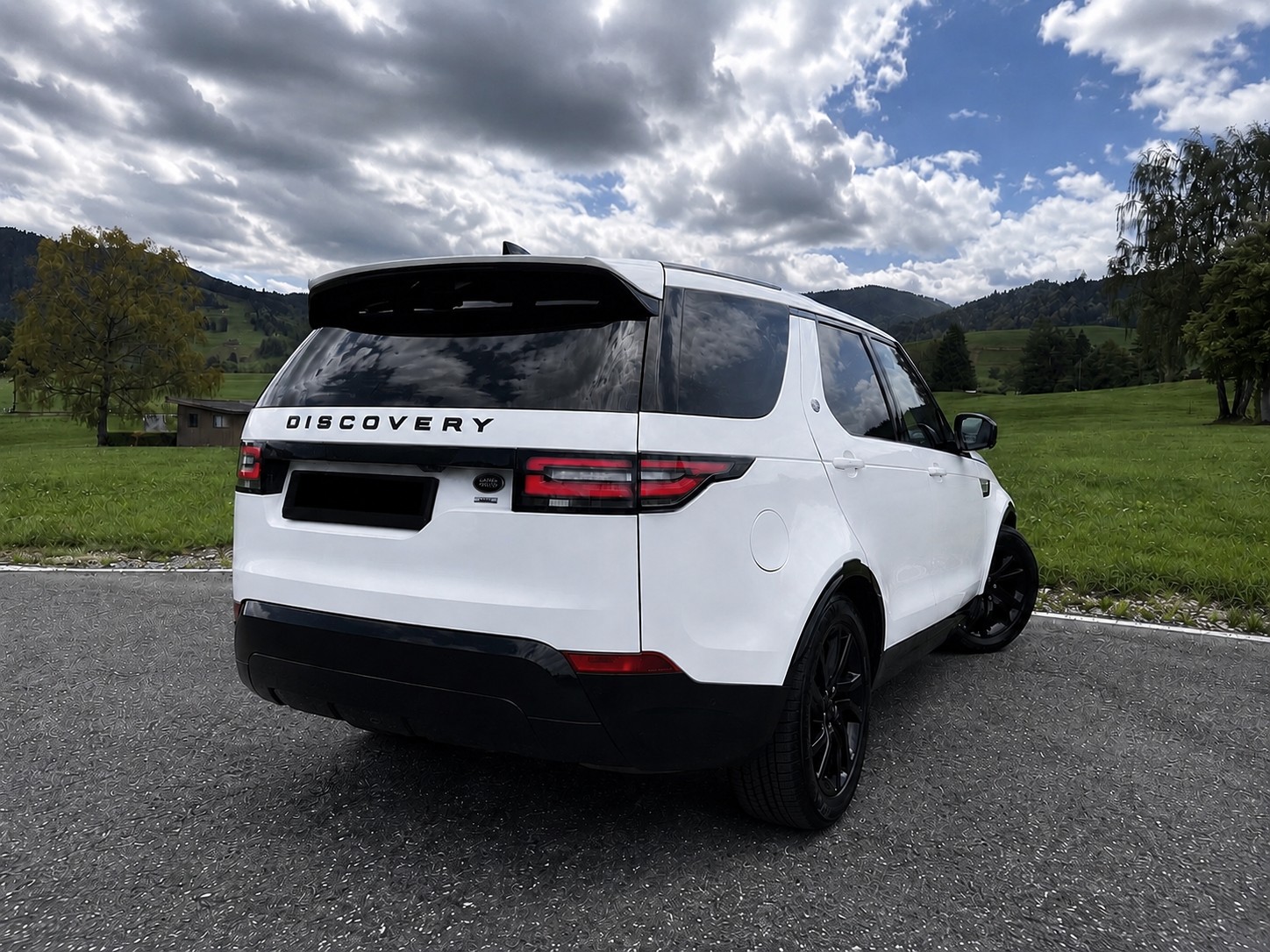LAND ROVER Discovery 2.0 SD4 HSE Automatic-showroom-element-2