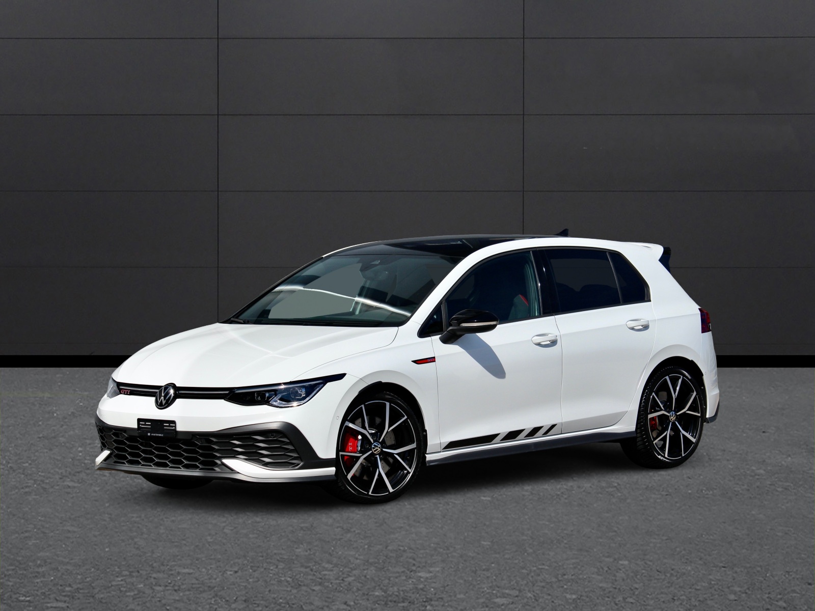 VW Golf 2.0 TSI GTI CLUBSPORT - EDITION DSG 300PS °TOP-Ausstattung °Black & White Package ° MJ. 2024-showroom-element-1