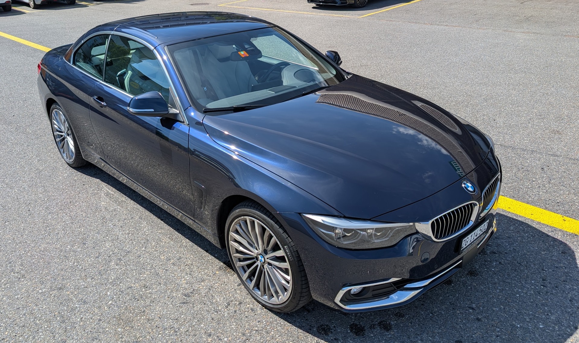 BMW 440i xDrive Cabrio Luxury Line-image-3