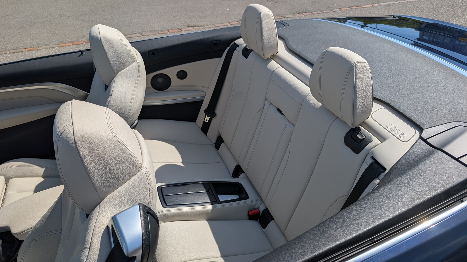 BMW 440i xDrive Cabrio Luxury Line-image-5
