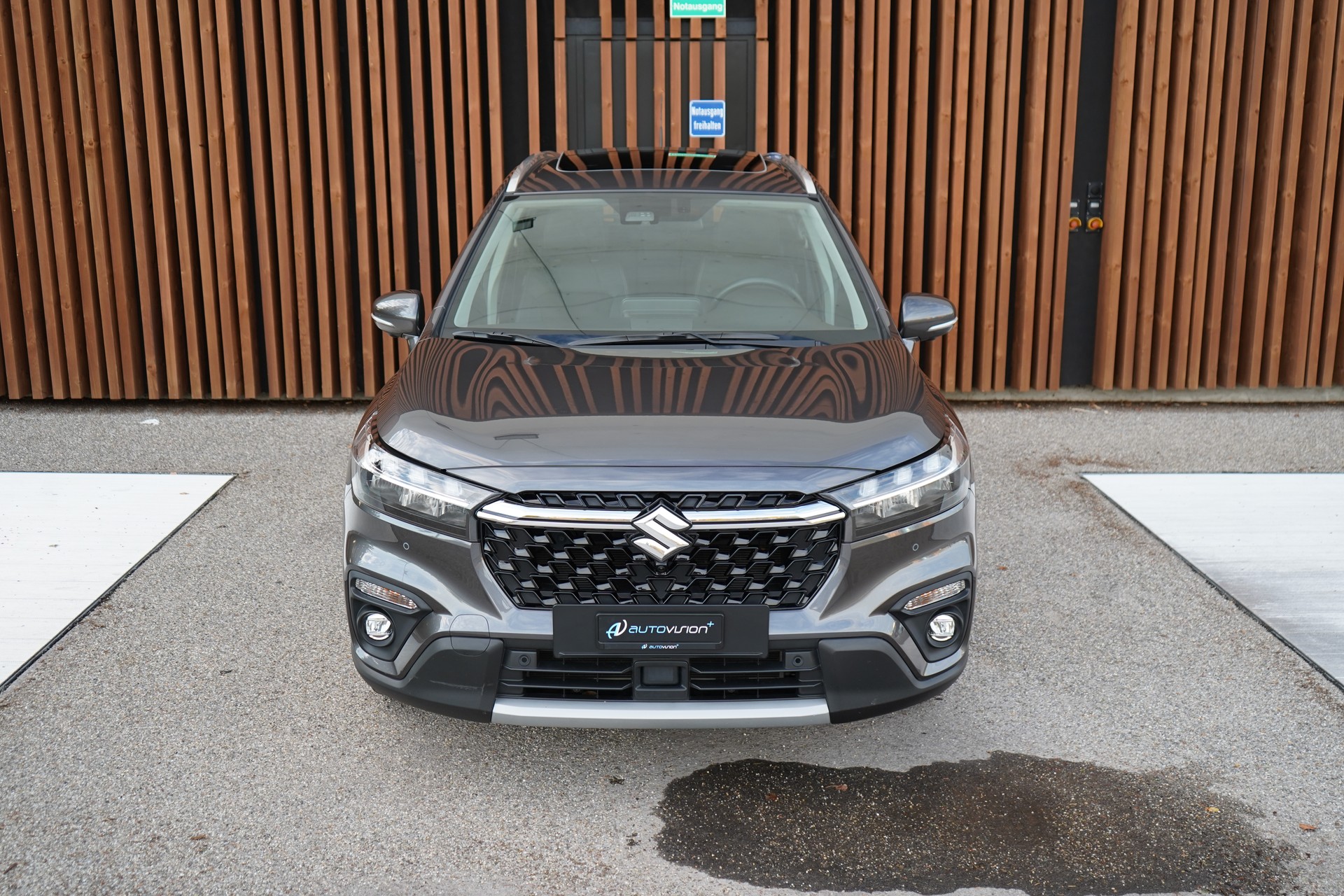 SUZUKI S-CROSS 1.5 COMPACT TOP HYBRID l 116 PS-image-13