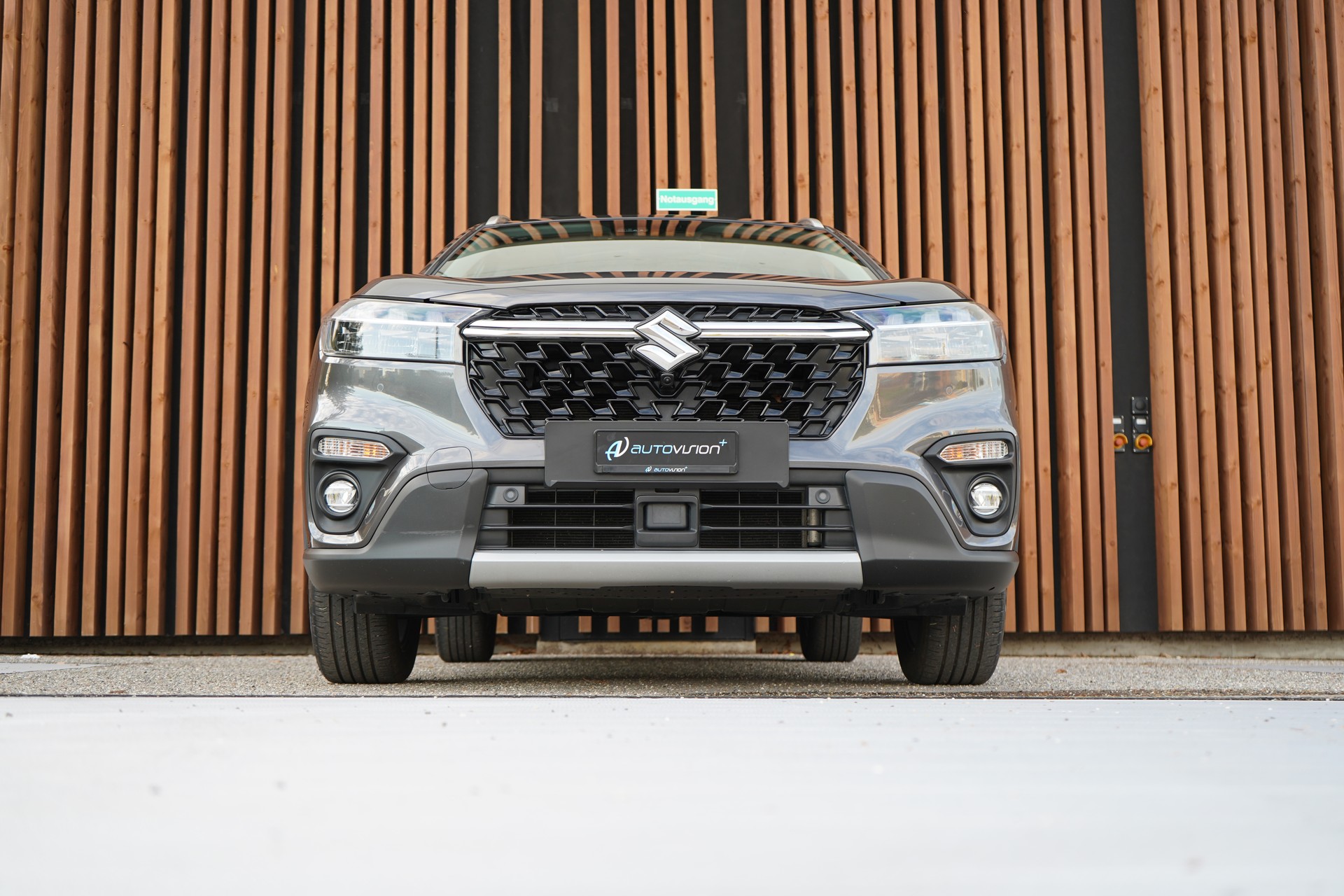SUZUKI S-CROSS 1.5 COMPACT TOP HYBRID l 116 PS-image-14