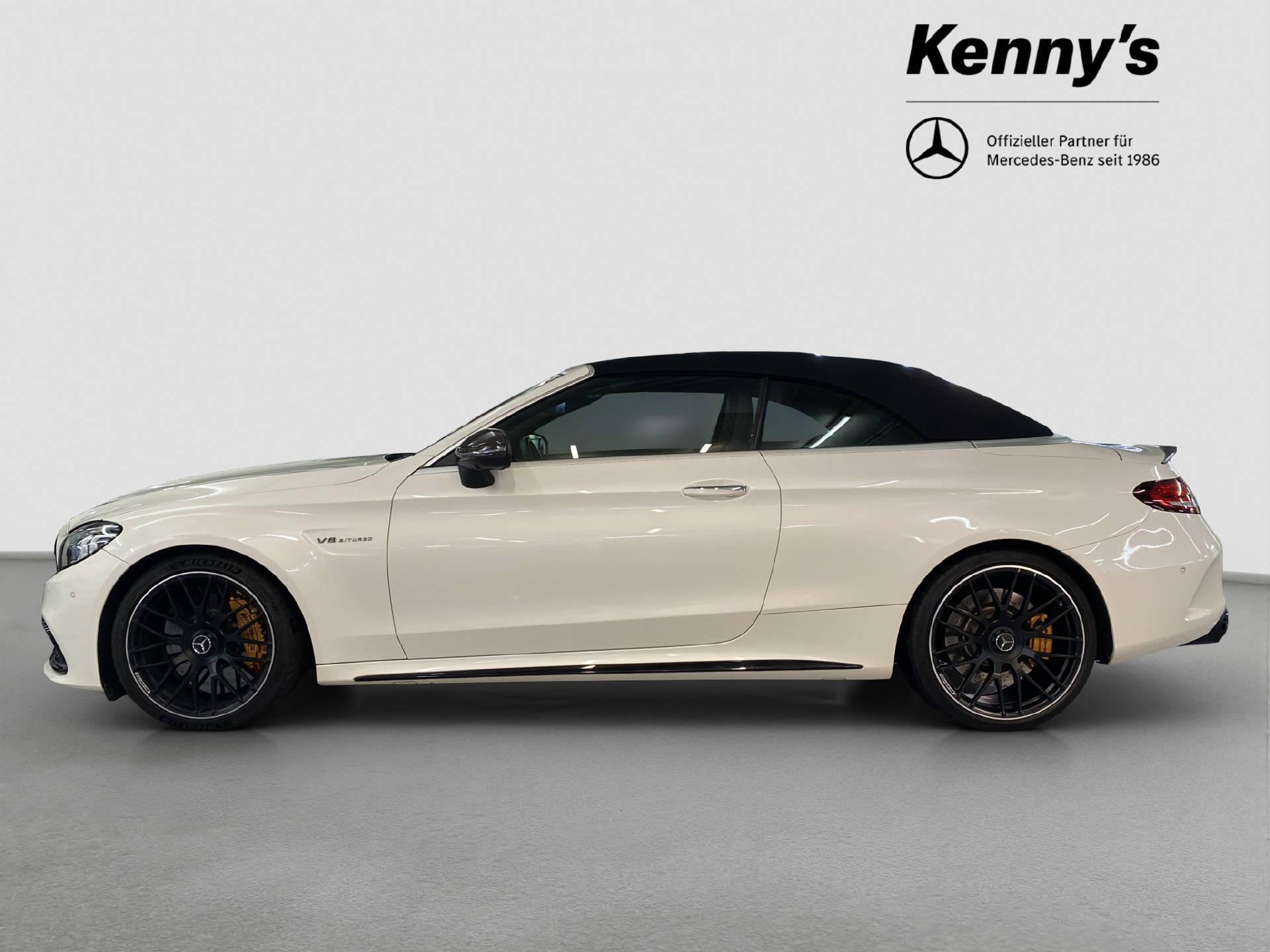 MERCEDES-BENZ C 63 S AMG Cabriolet-showroom-element-2