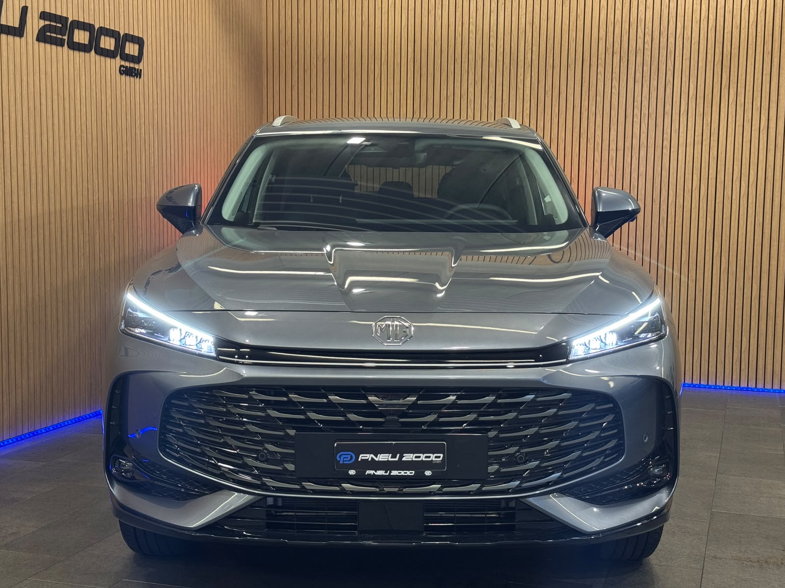 MG HS 1.5 Vollhybrid Luxury-showroom-element-1