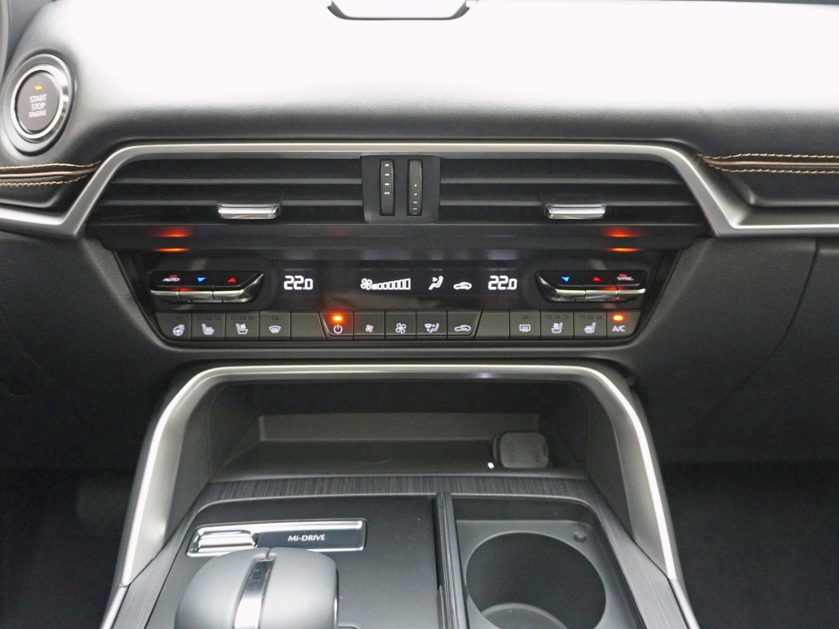 MAZDA CX-60 2.5 PHEV Homura Plus-image-11