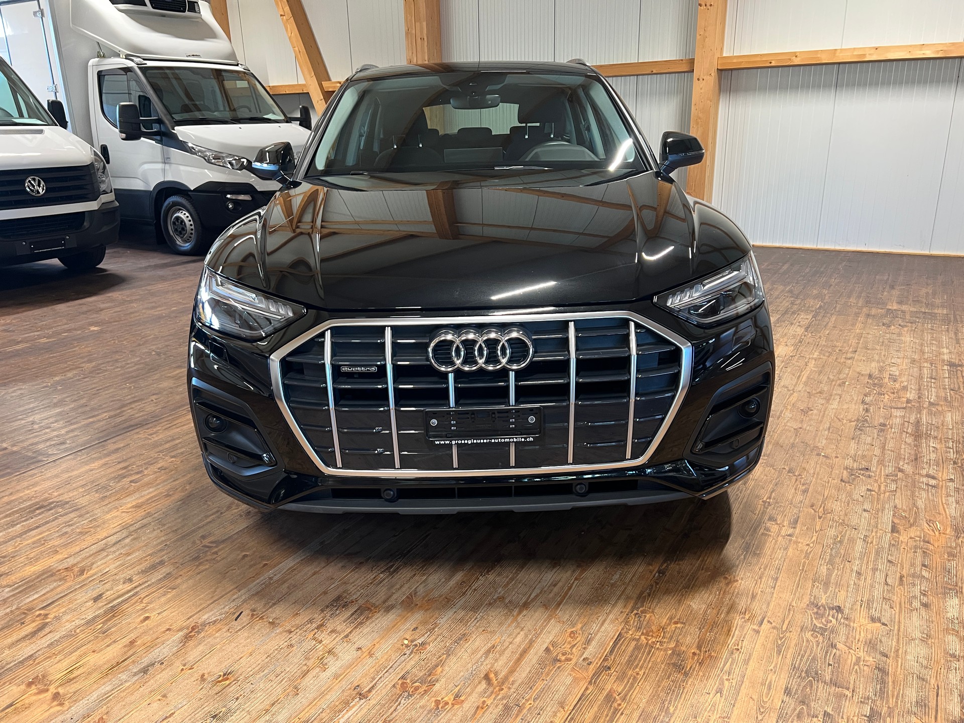 AUDI Q5 Sportback 40 TDI advanced quattro S-tronic-showroom-element-1