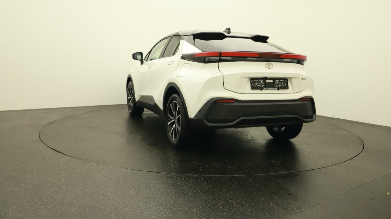 TOYOTA C-HR 2.0 PHEV CVT Style-showroom-element-3