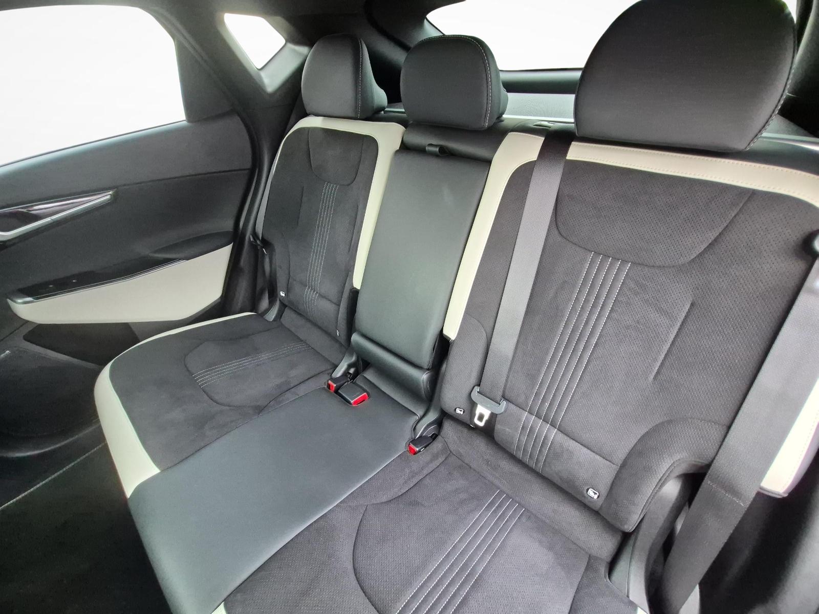 KIA EV6 77 kWh GT-Line 4x4-image-11