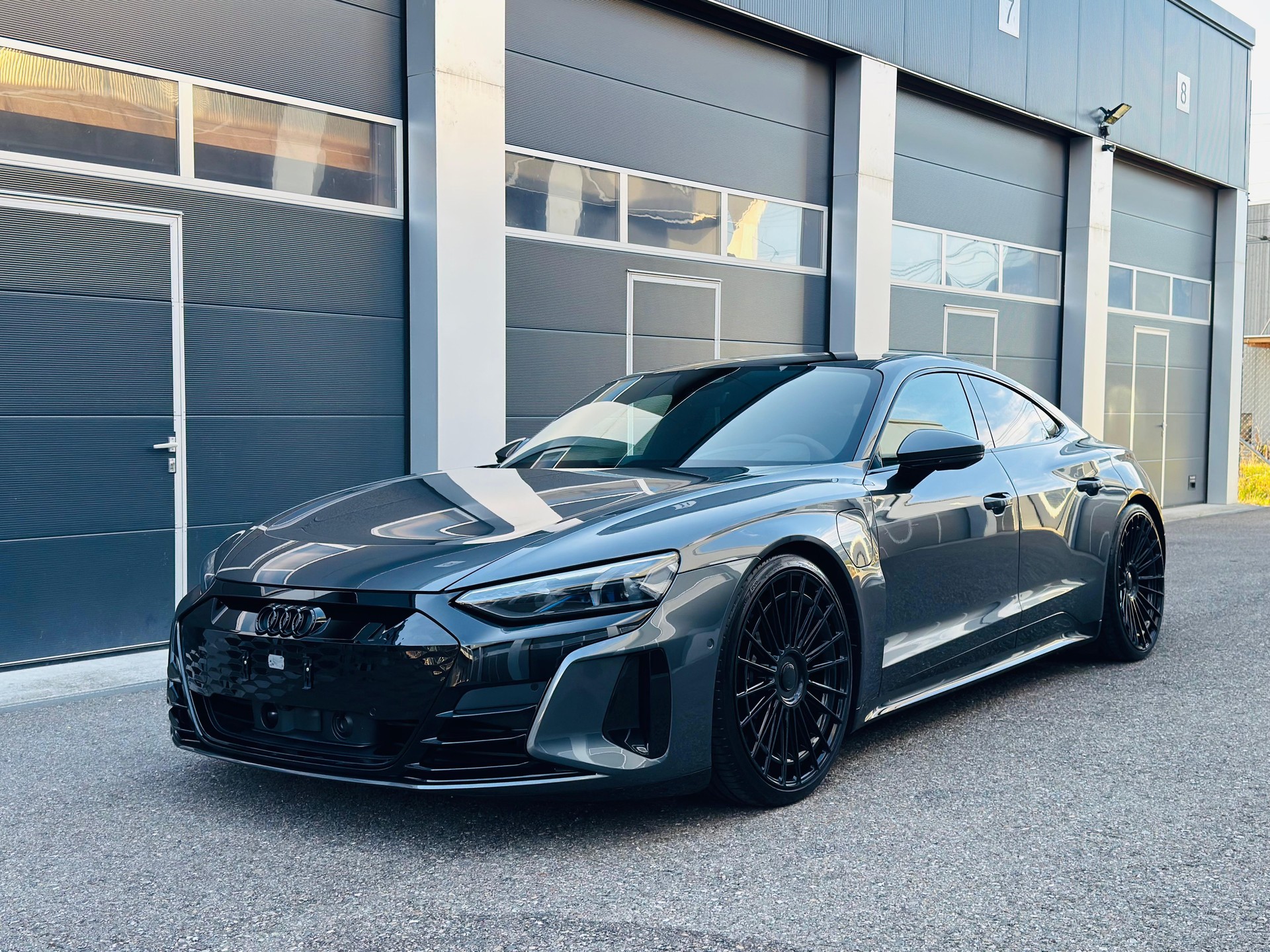 AUDI E-TRON GT QUATTRO