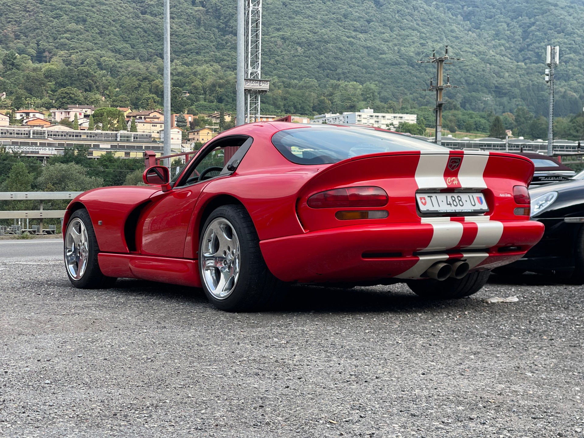 CHRYSLER VIPER GTS COUPE`8.0 V10-image-5