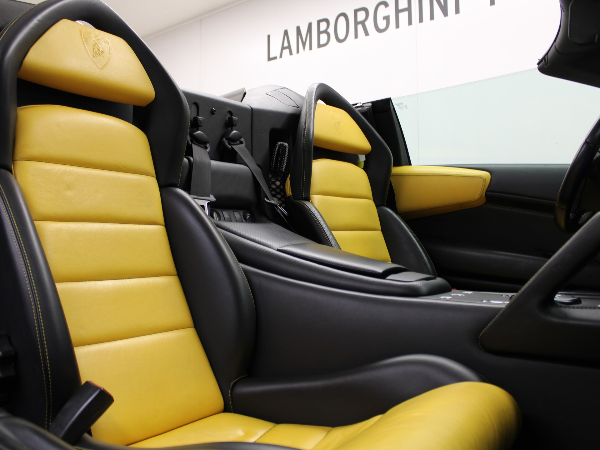 LAMBORGHINI Murciélago 6.2 Roadster-image-5