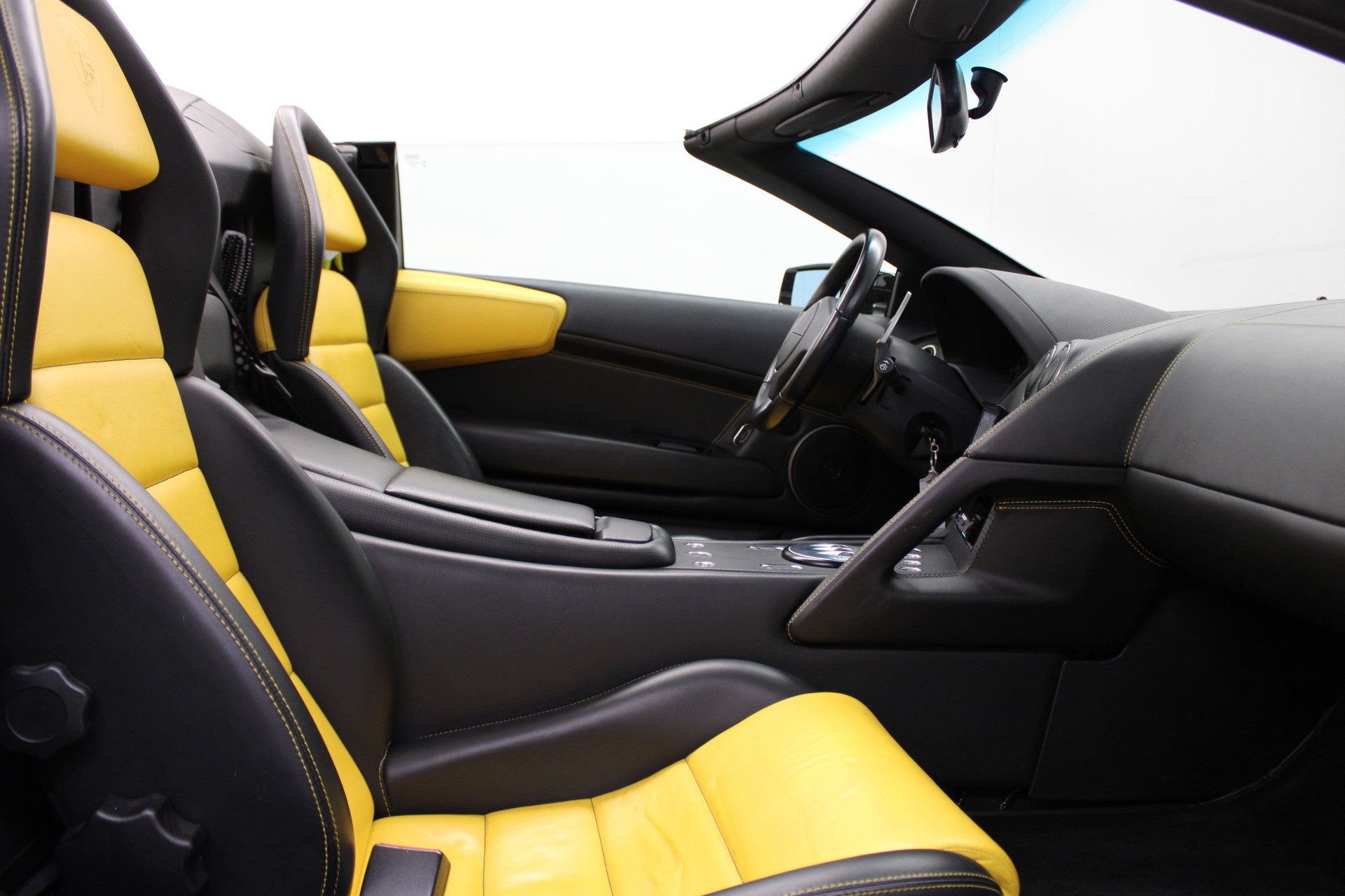 LAMBORGHINI Murciélago 6.2 Roadster-image-6