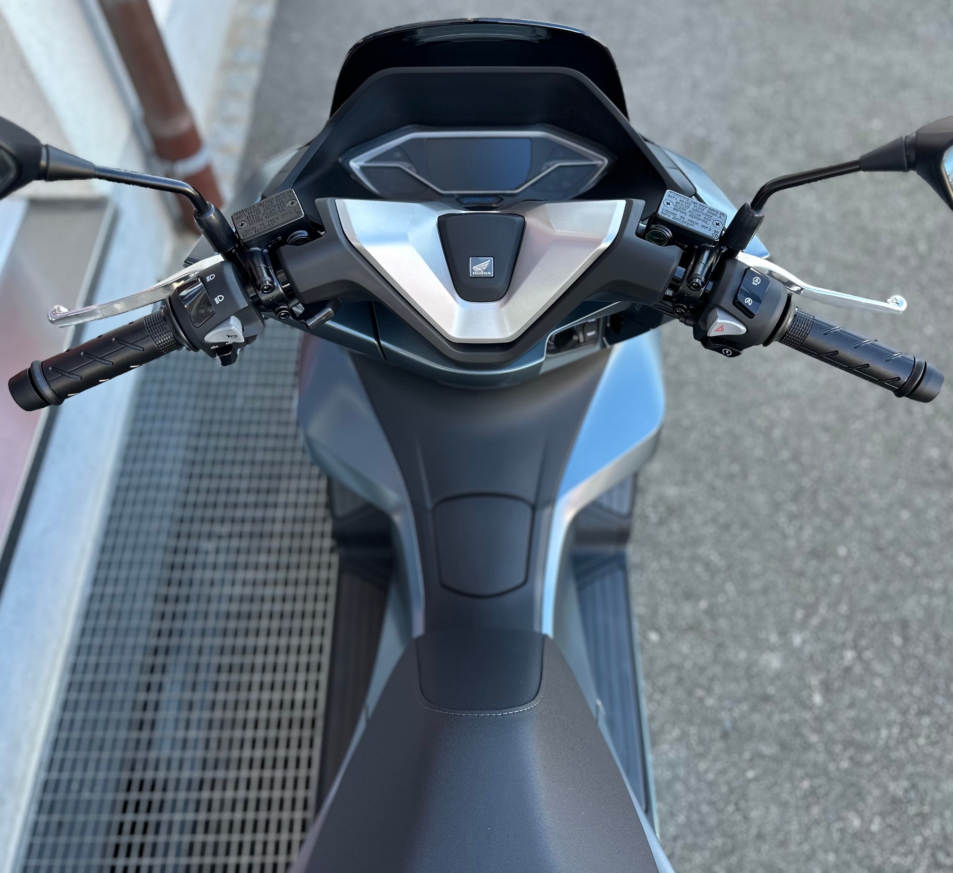 HONDA PCX 125 i ABS-image-8