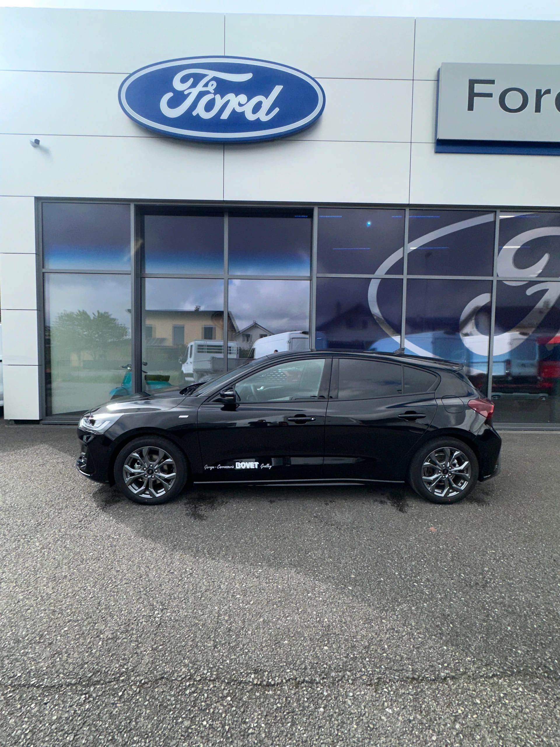 FORD Focus 1.0i EcoB Hybrid 155 ST- ST-Line/155CV/Aut.-image-2