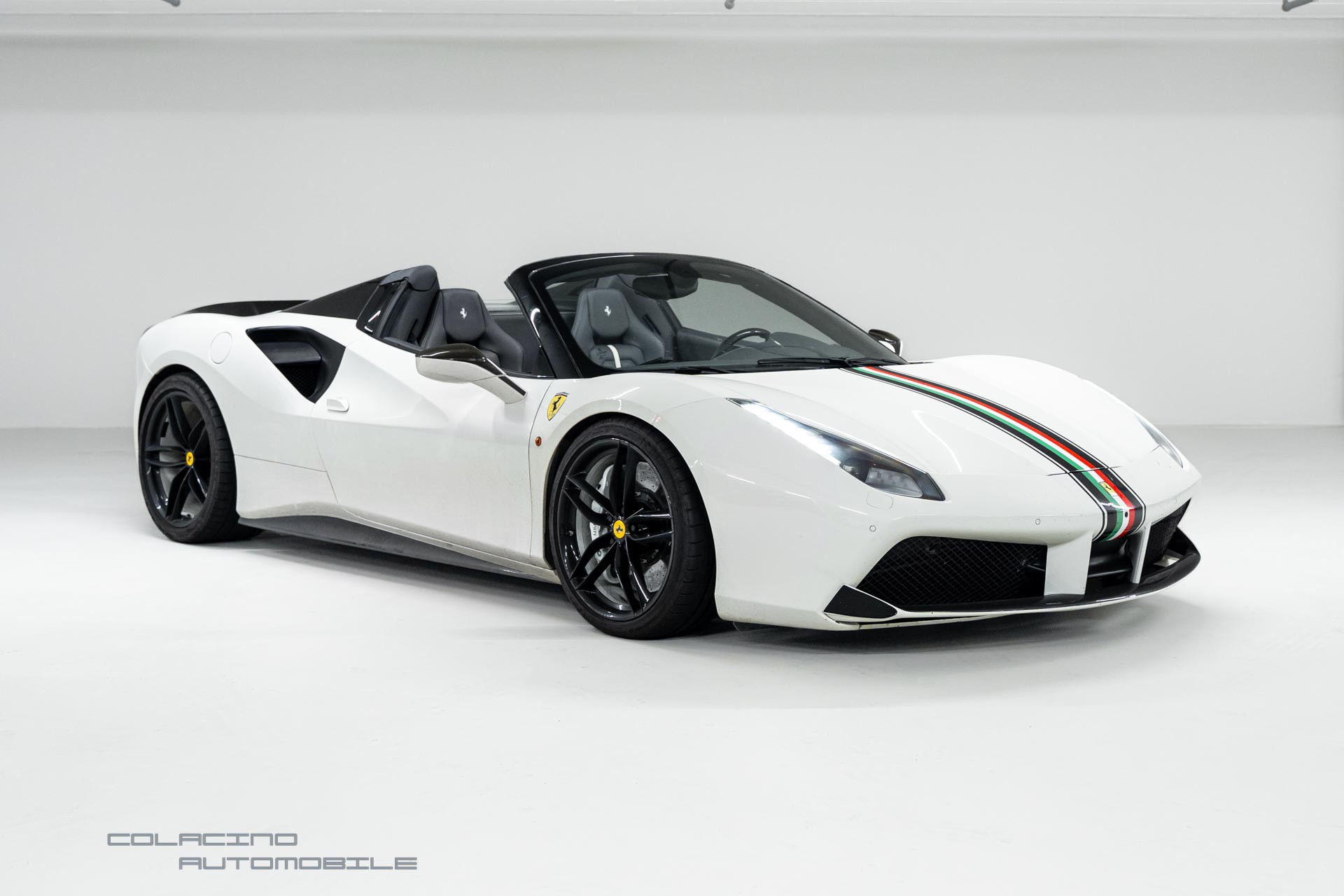 FERRARI 488 Spider 3.9 V8-showroom-element-3