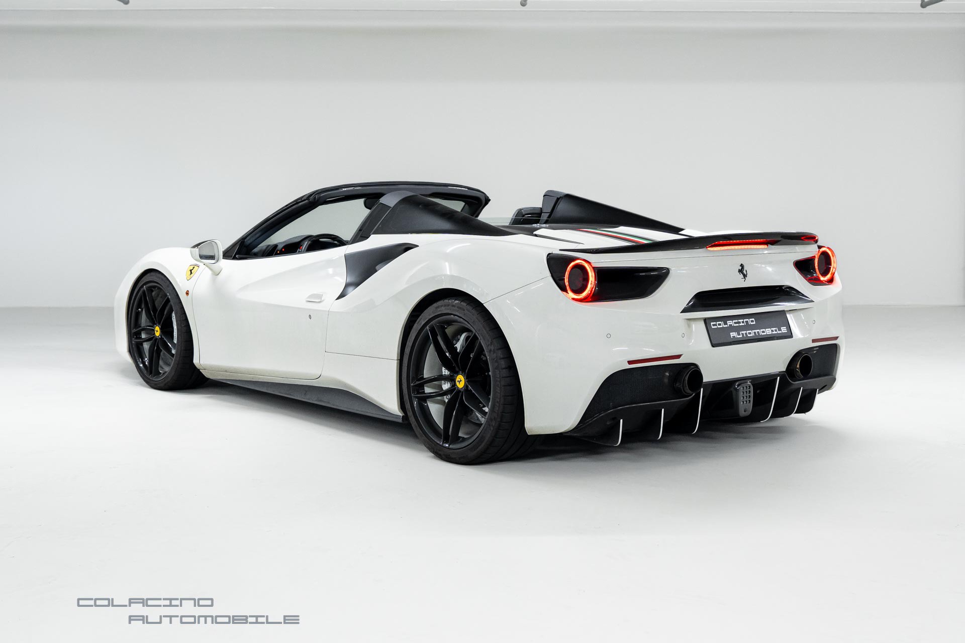 FERRARI 488 Spider 3.9 V8-image-4