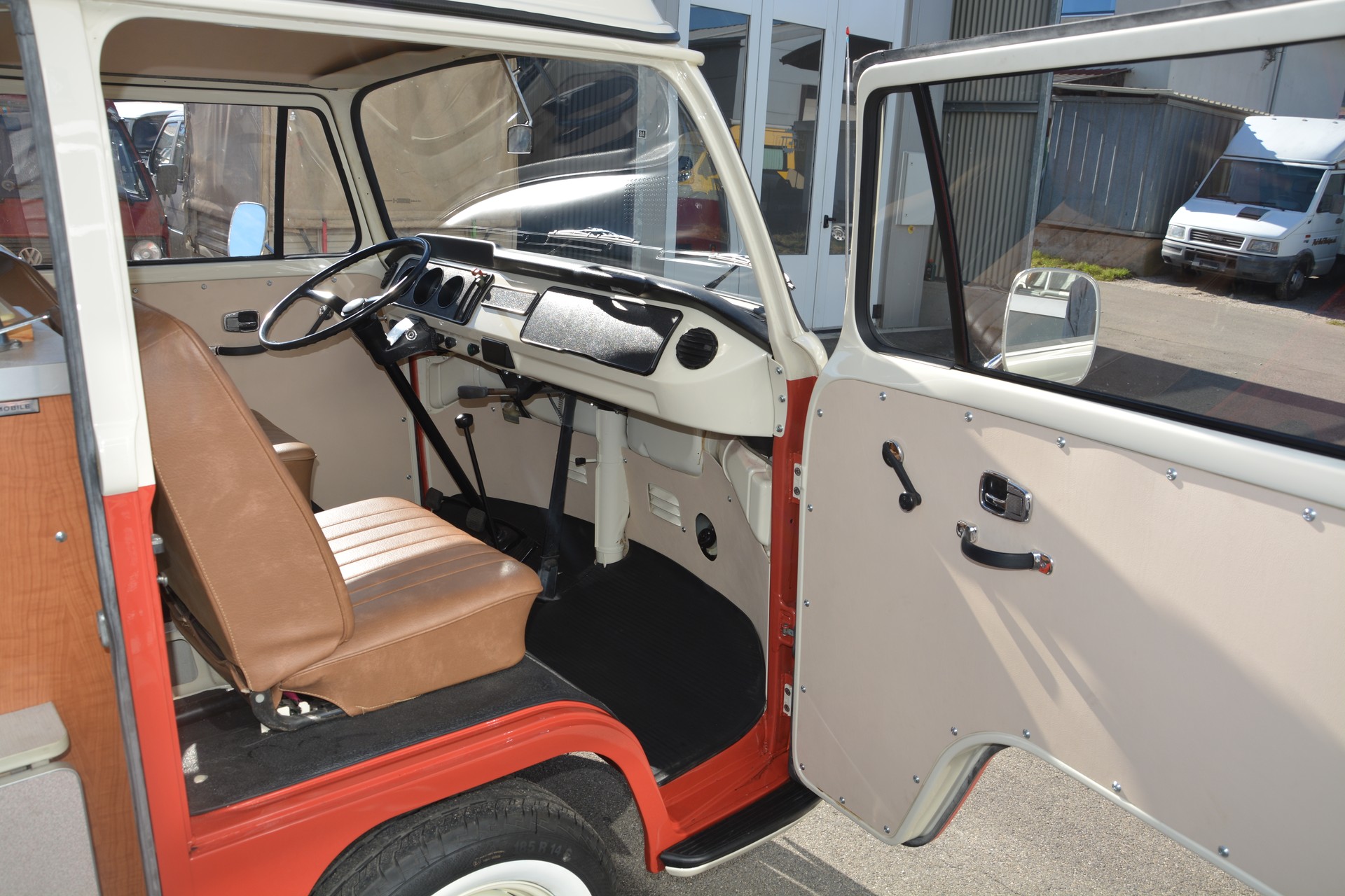 VW T2a 1968-image-11