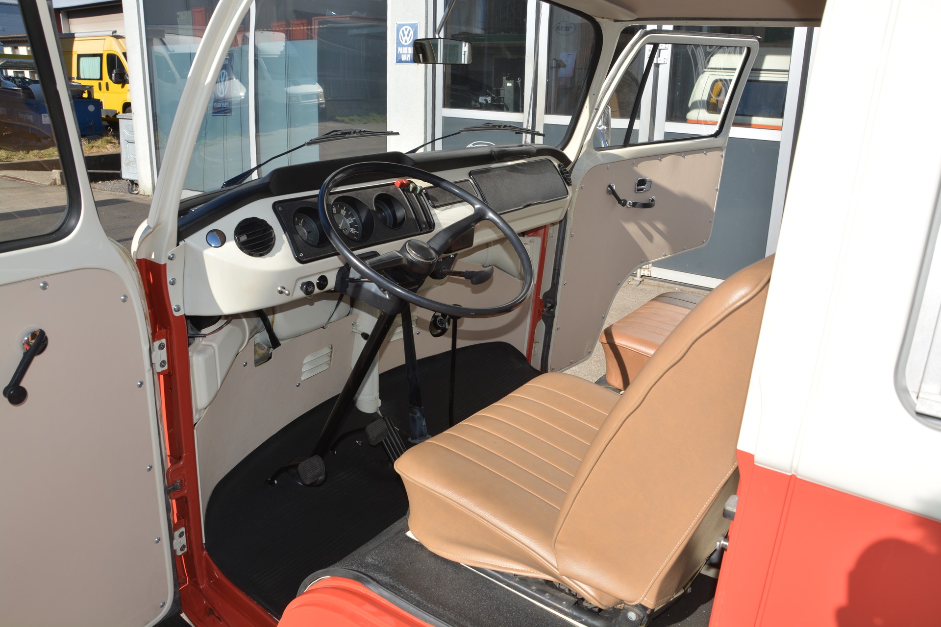 VW T2a 1968-image-12