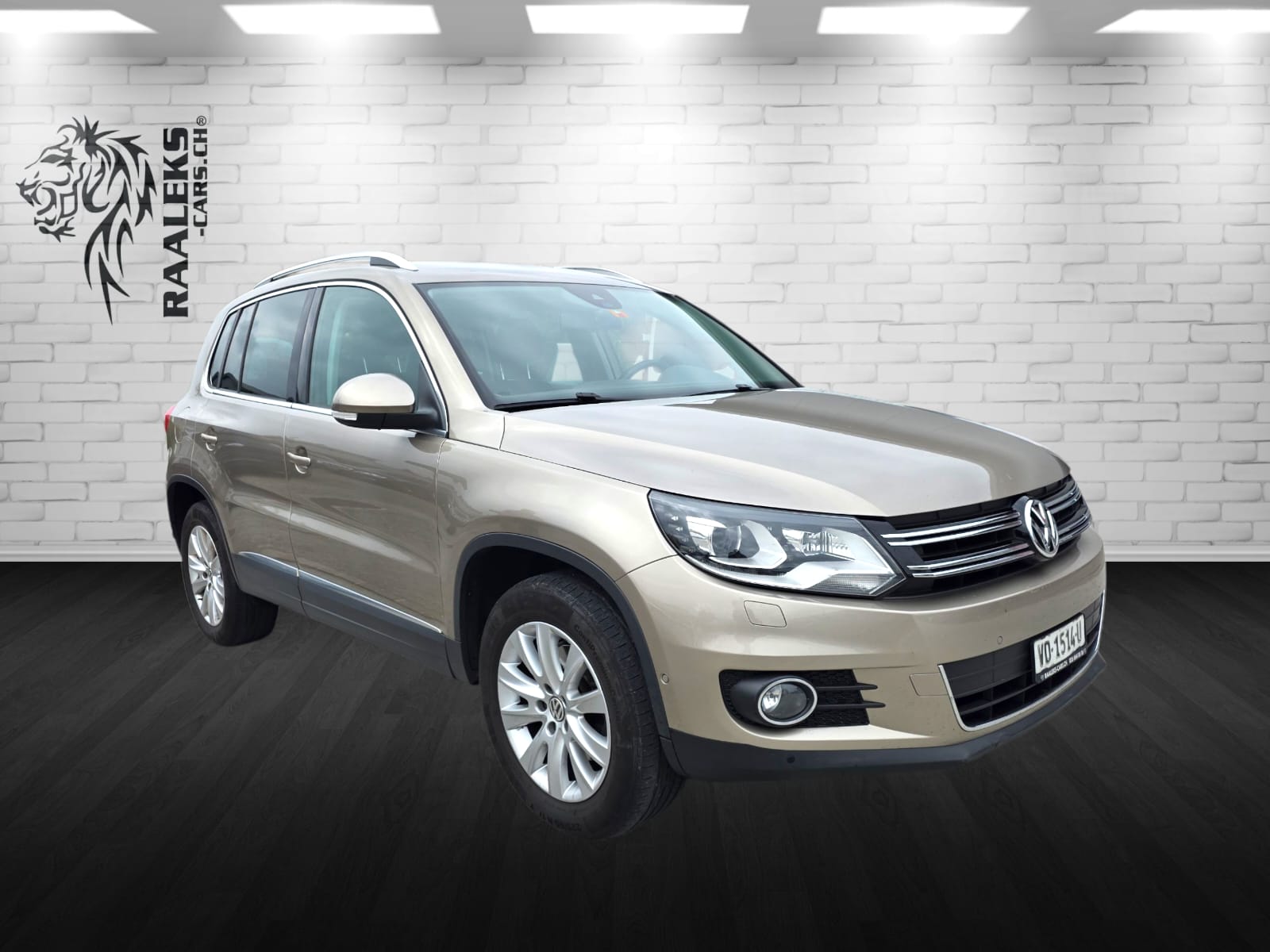VW Tiguan 2.0 TDI BMT Design 4Motion DSG-showroom-element-1